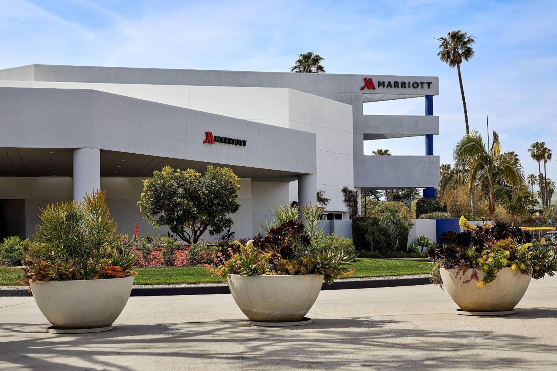 Ventura Beach Marriott exterior or lobby in Ventura, CA — main listing photo