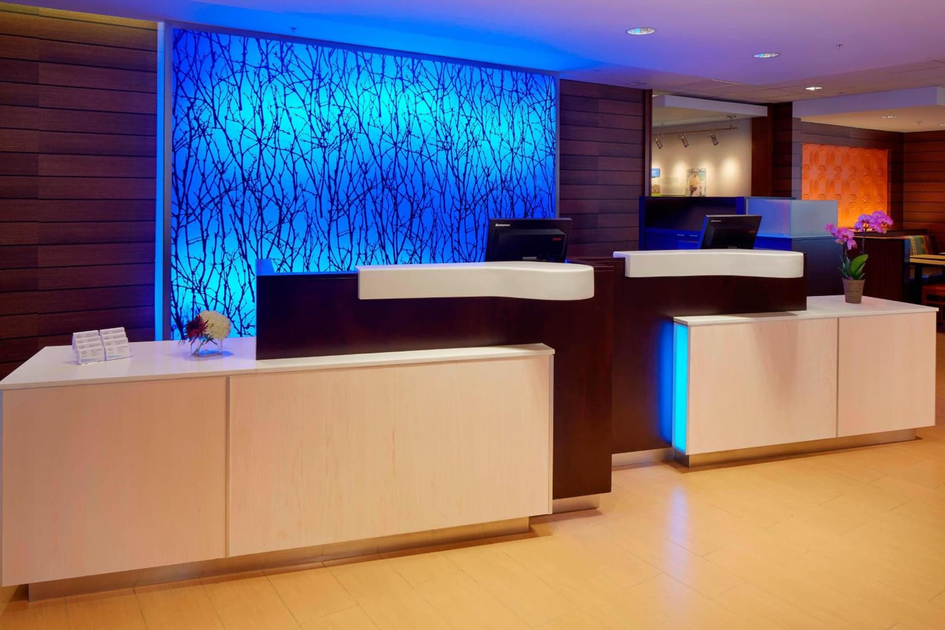 Fairfield Inn & Suites by Marriott Springfield Northampton/Amherst interior in Northampton, MA — gallery photo 2