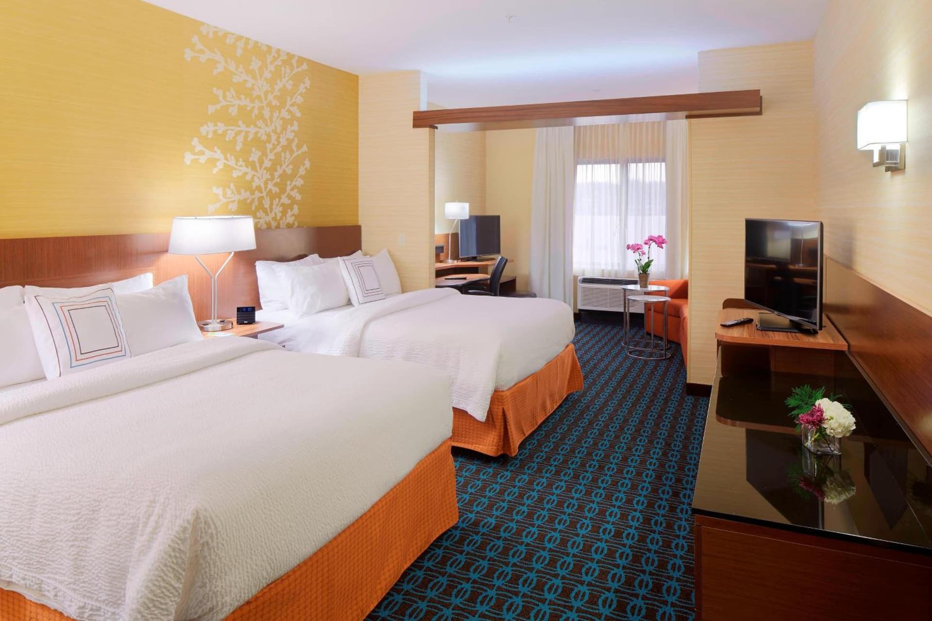 Fairfield Inn & Suites by Marriott Springfield Northampton/Amherst gallery photo in Northampton, MA — image 4