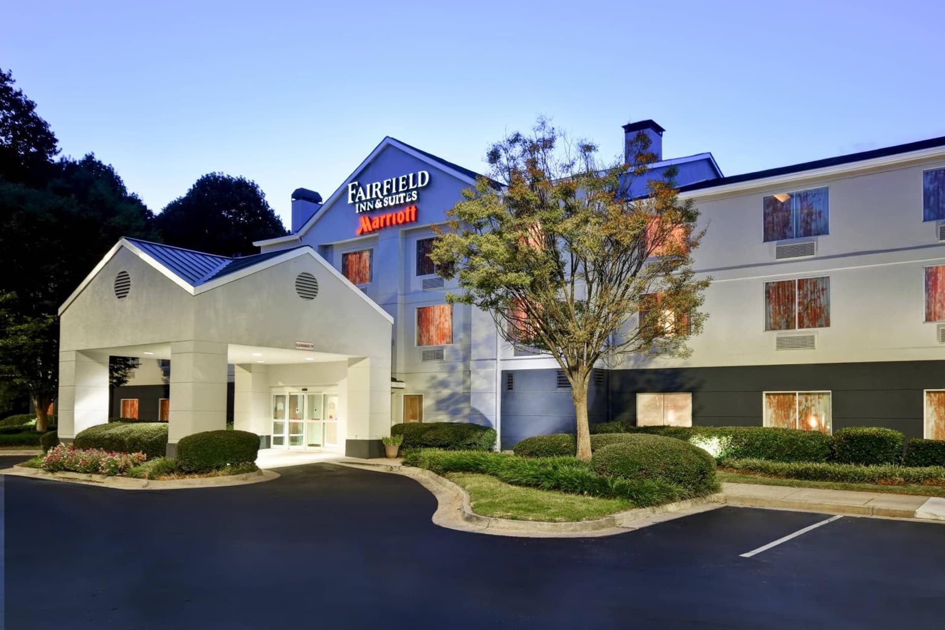Fairfield Inn & Suites by Marriott Atlanta Kennesaw featured exterior or lobby in Kennesaw, GA — similar hotel