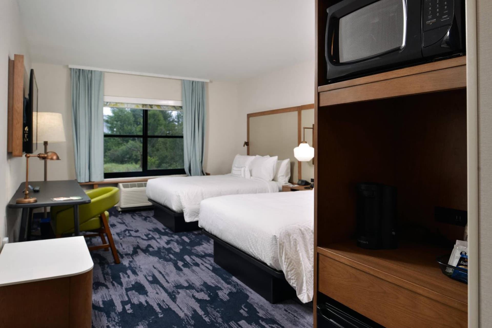 Fairfield Inn & Suites by Marriott Canton gallery photo in Canton — image 9
