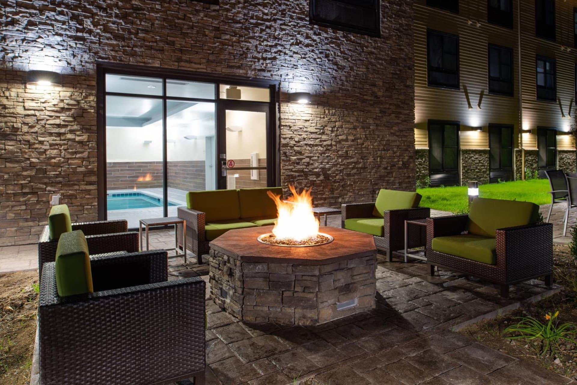 Fairfield Inn & Suites by Marriott Canton gallery photo in Canton — image 30