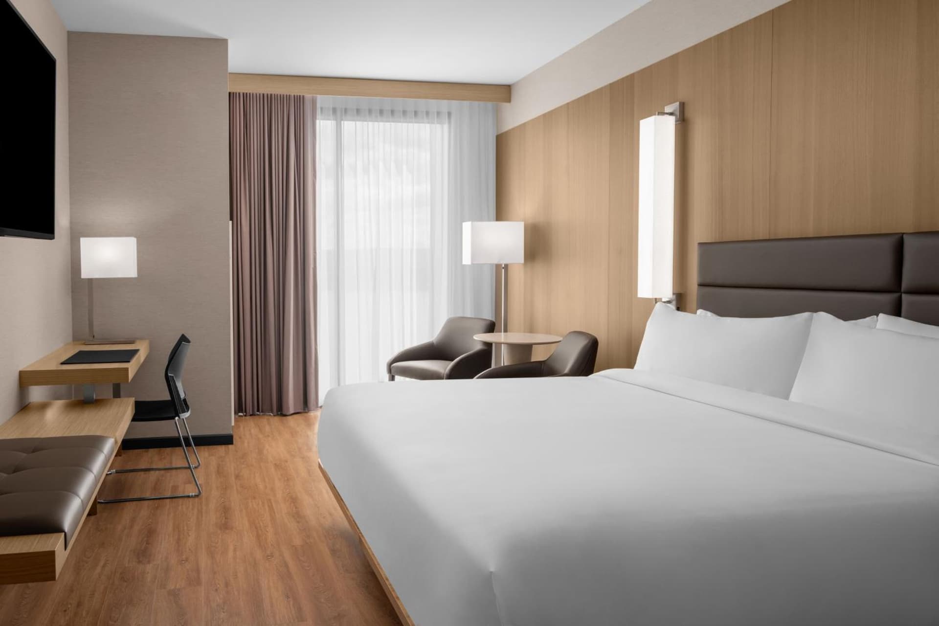 AC Hotel by Marriott Vancouver Waterfront property views in Vancouver, WA — gallery photo 3