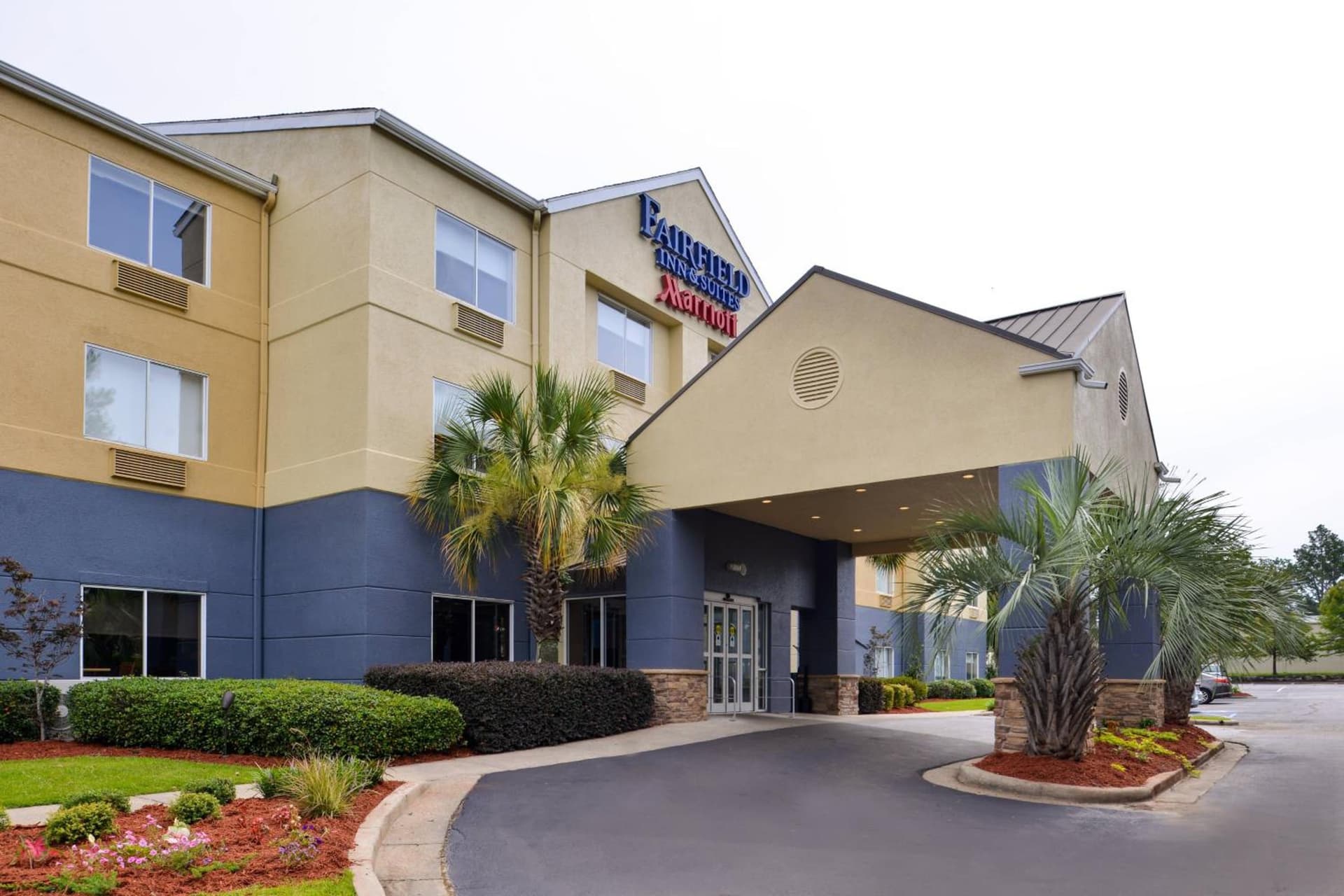 Fairfield Inn & Suites Hattiesburg / University interior in Hattiesburg, MS — gallery photo 2