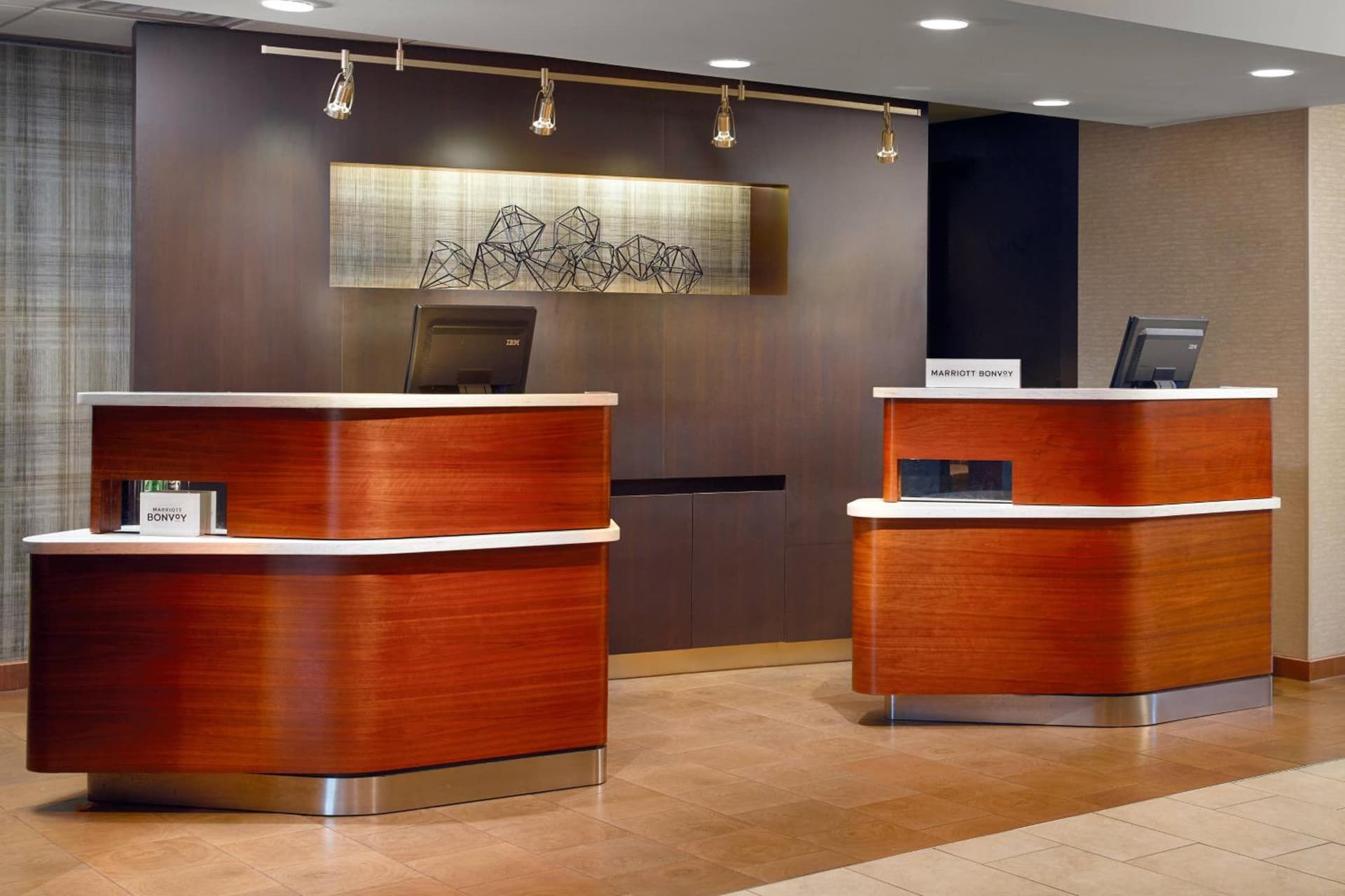 Courtyard by Marriott Fayetteville interior in Fayetteville, NC — gallery photo 2