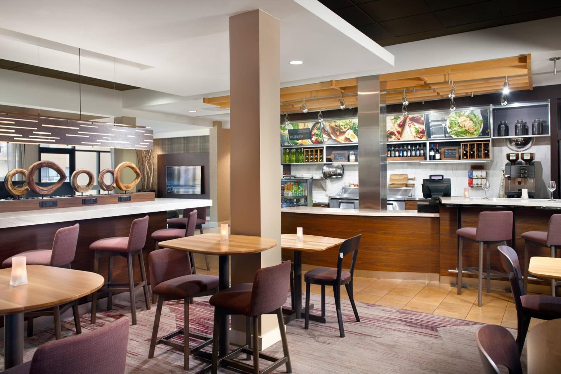 Courtyard by Marriott Fayetteville property views in Fayetteville, NC — gallery photo 3