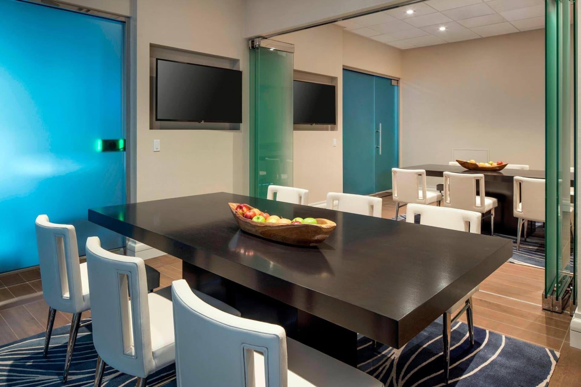 Irvine Marriott gallery photo in Irvine, CA — image 7