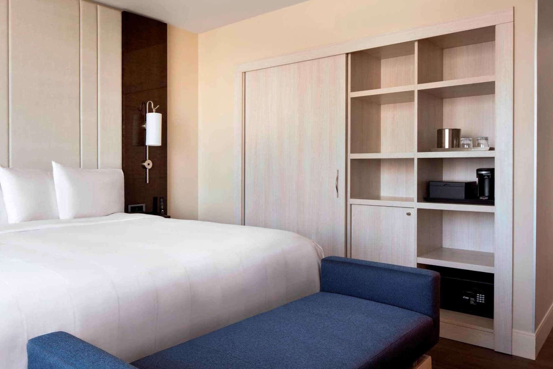 Irvine Marriott gallery photo in Irvine, CA — image 48