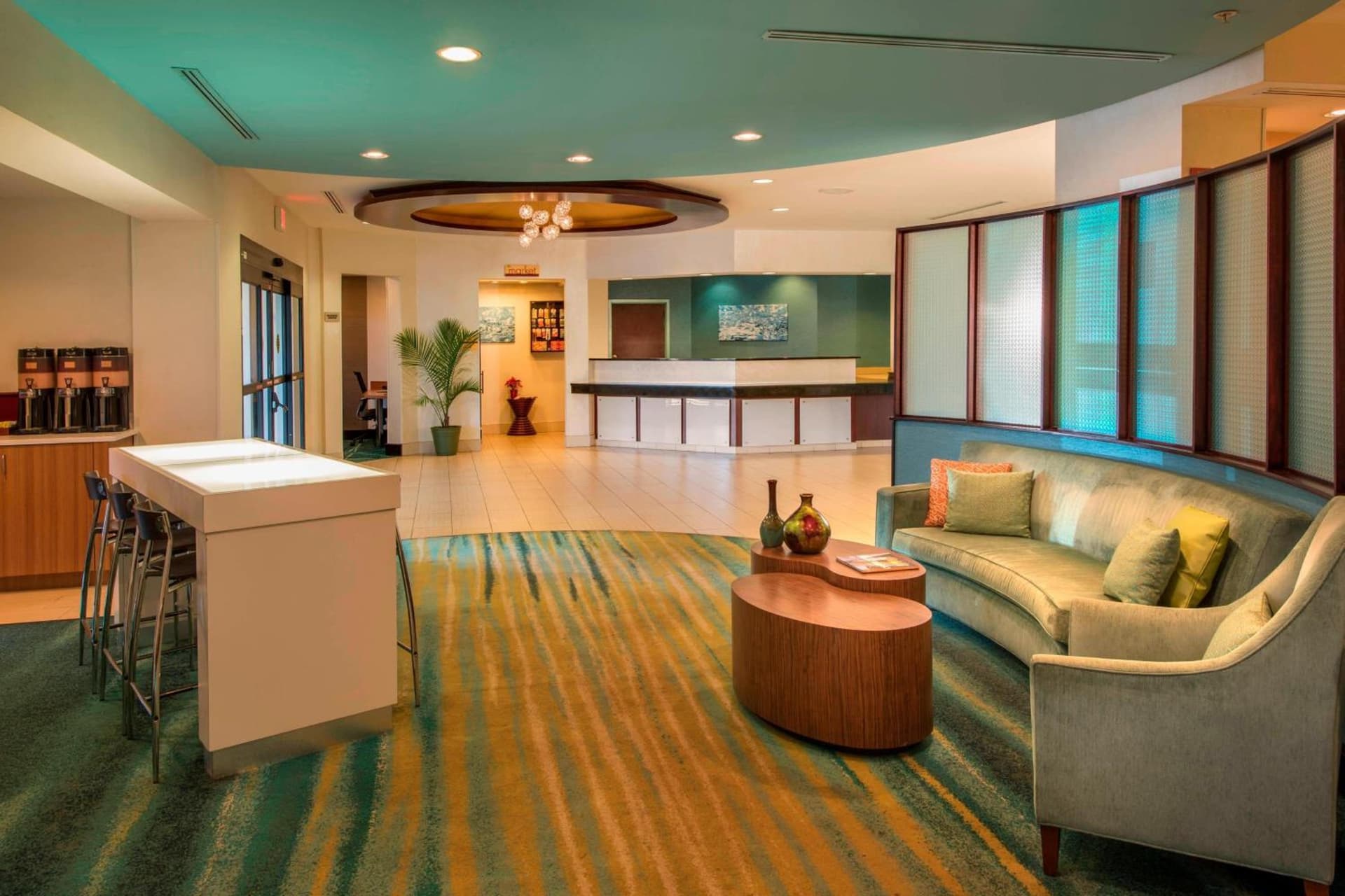The Beacon Charlotte Airport by IHG property views in Charlotte, NC — gallery photo 3