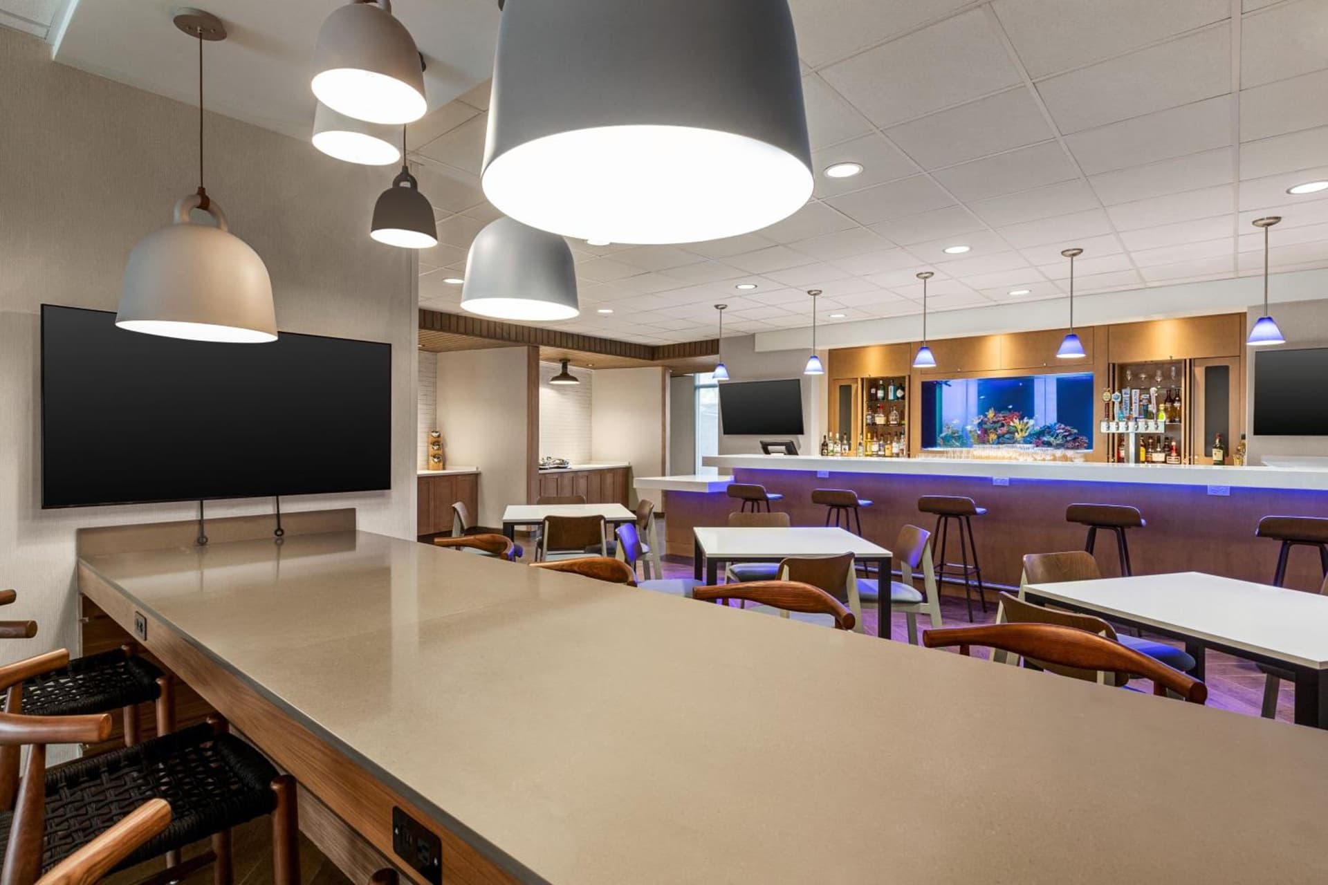 Fairfield by Marriott Inn & Suites Bonita Springs gallery photo in Bonita Springs, FL — image 8