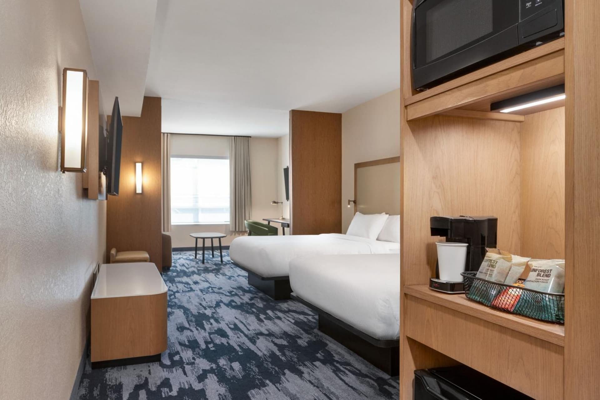 Fairfield by Marriott Inn & Suites Bonita Springs gallery photo in Bonita Springs, FL — image 25