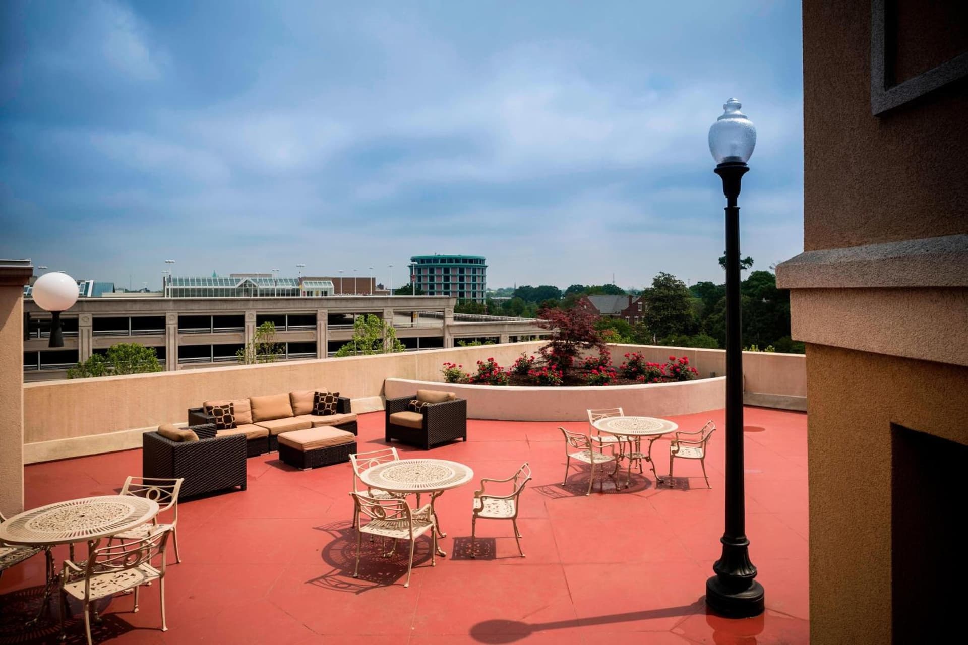 Courtyard by Marriott Norfolk Downtown gallery photo in Norfolk, VA — image 18