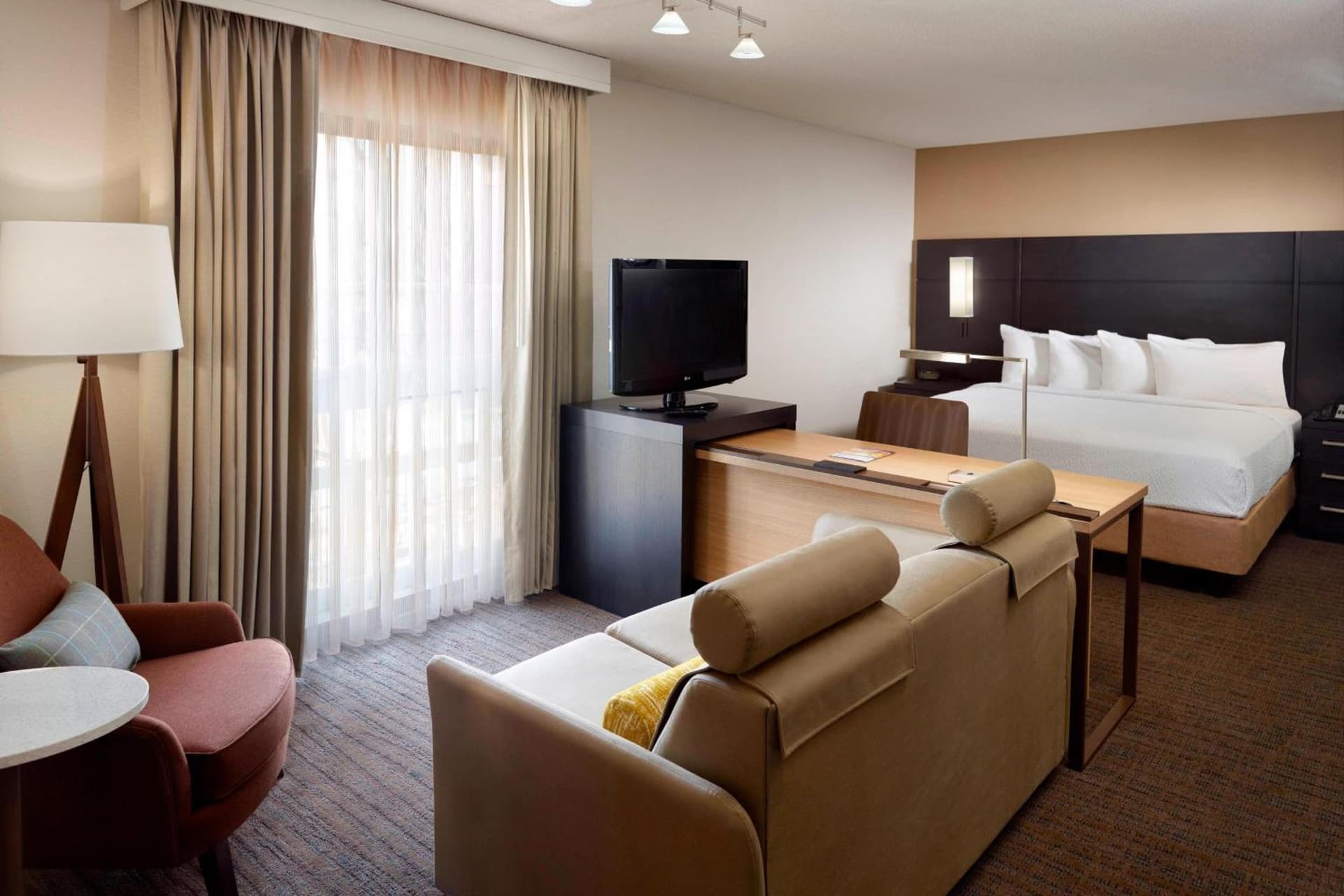 Residence Inn by Marriott Atlanta Buckhead property views in Atlanta, GA — gallery photo 3