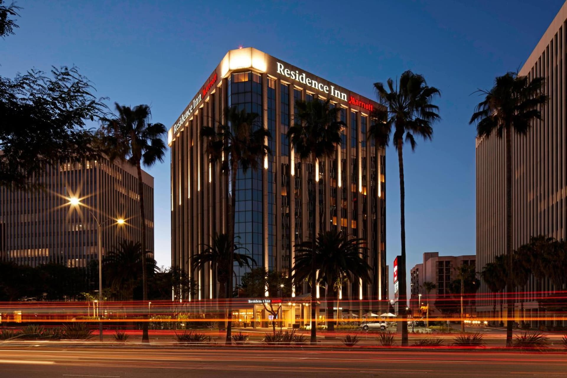 Residence Inn by Marriott Los Angeles LAX/Century Boulevard interior in Los Angeles, CA — gallery photo 2