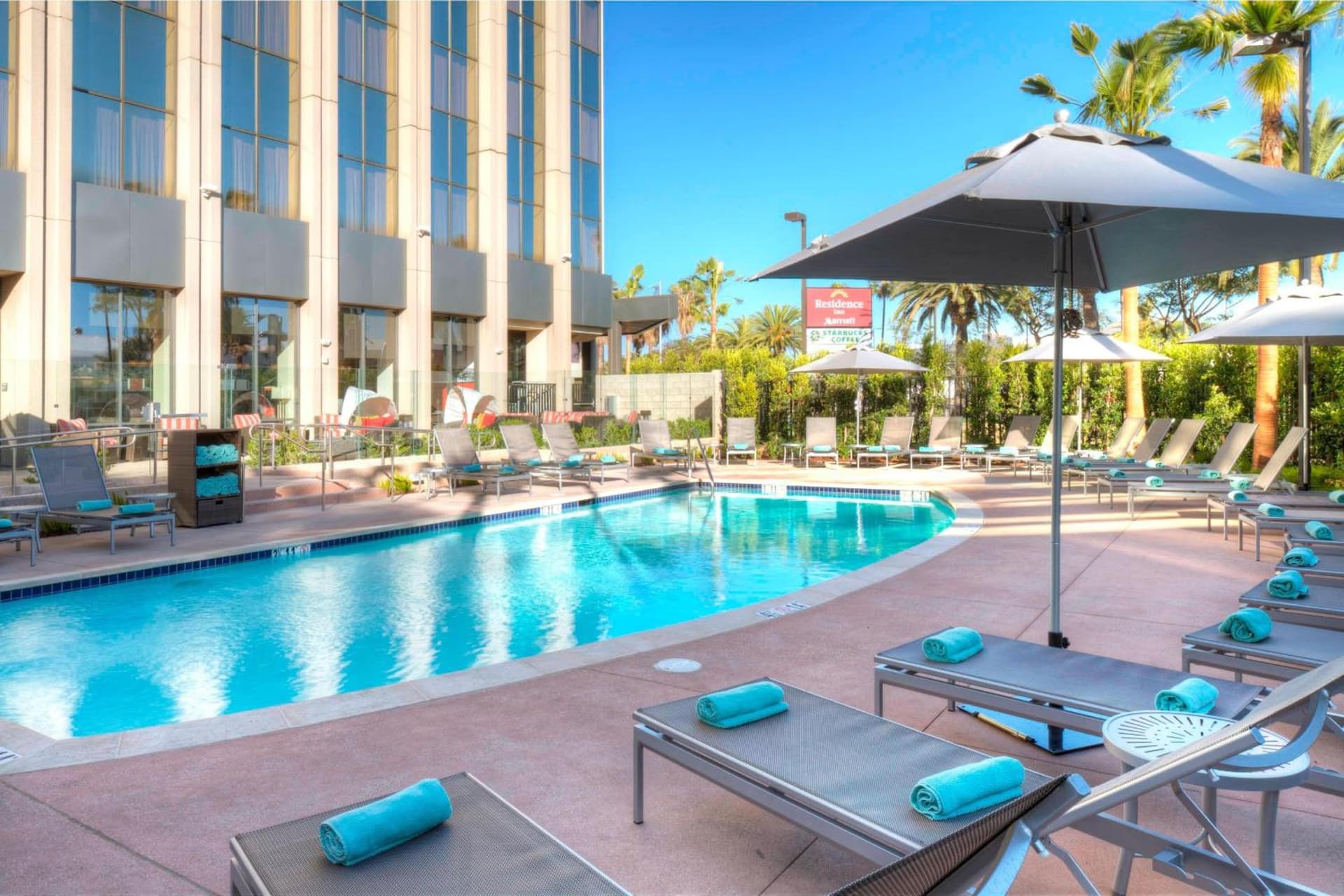 Residence Inn by Marriott Los Angeles LAX/Century Boulevard gallery photo in Los Angeles, CA — image 19