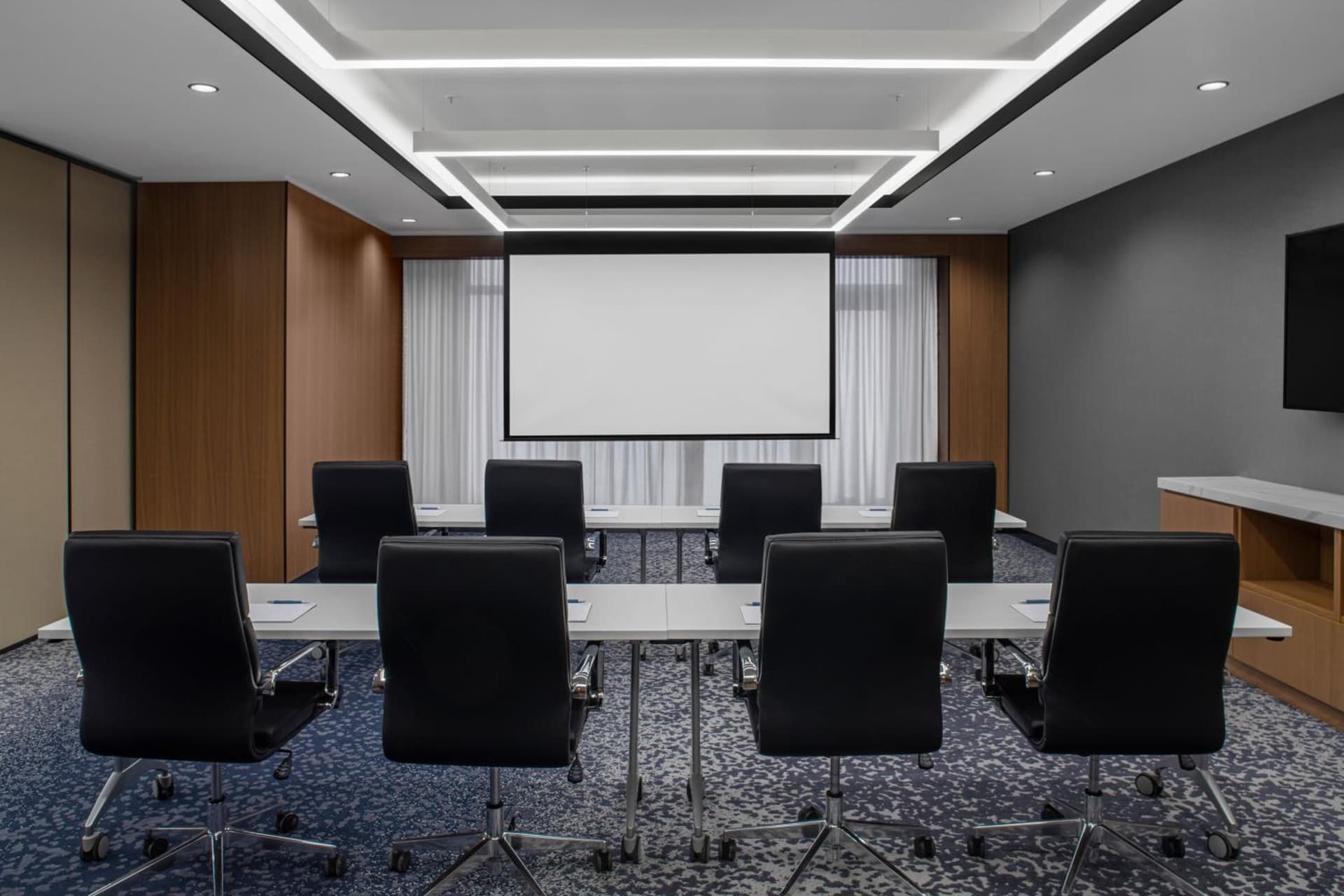 Four Points by Sheraton Flushing gallery photo in Queens, NY — image 17