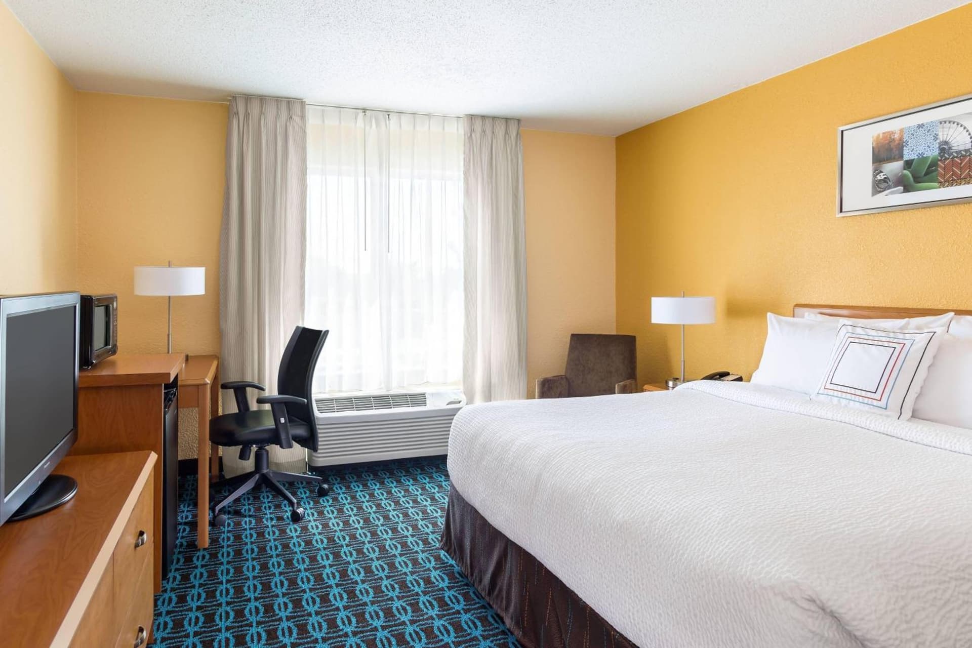 Fairfield Inn & Suites Valparaiso property views in Valparaiso, IN — gallery photo 3