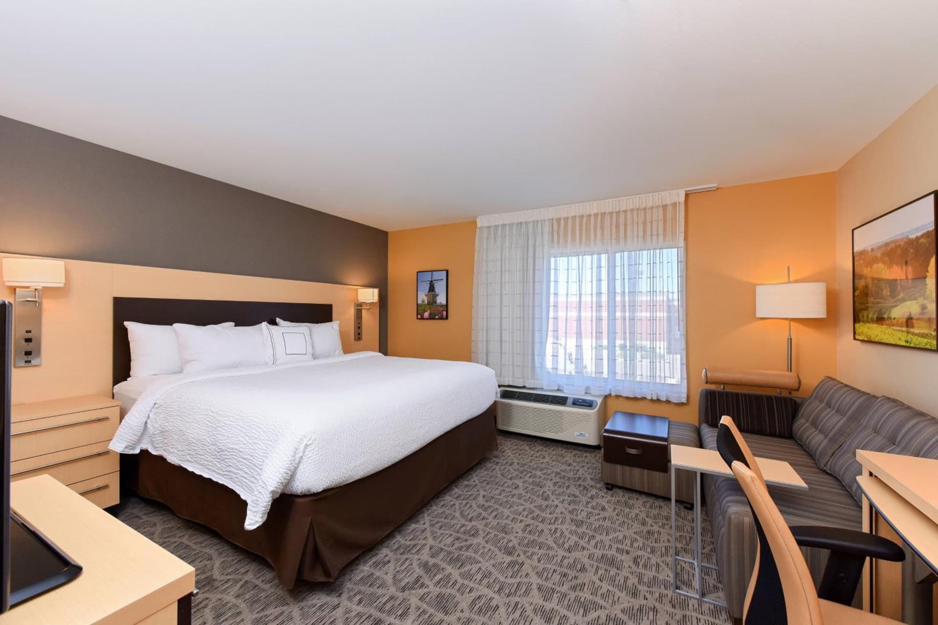 TownePlace by Marriott Suites Detroit Auburn Hills gallery photo in Auburn Hills, MI — image 9