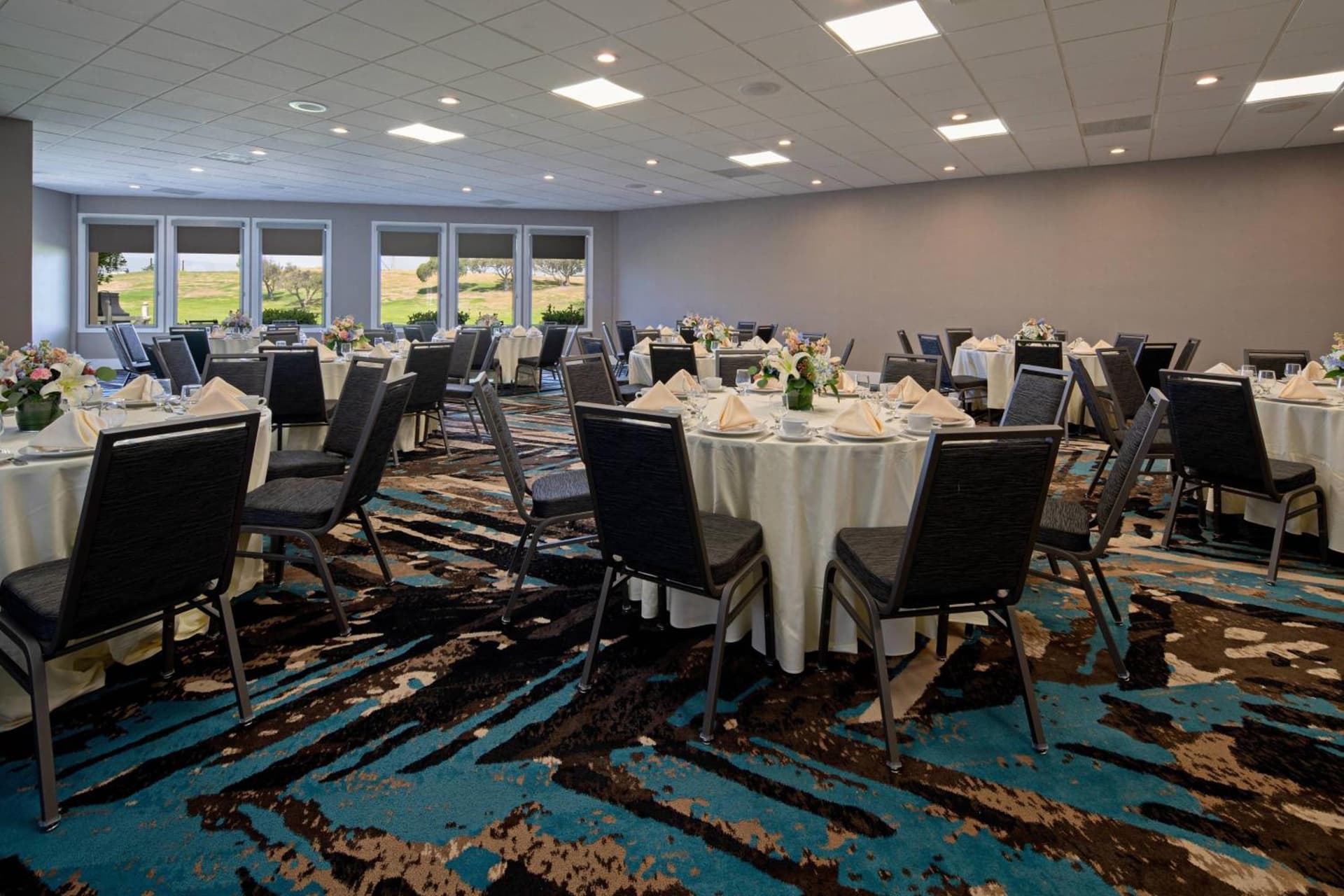 Staybridge Suites Oxnard - River Ridge by IHG gallery photo in Oxnard, CA — image 23