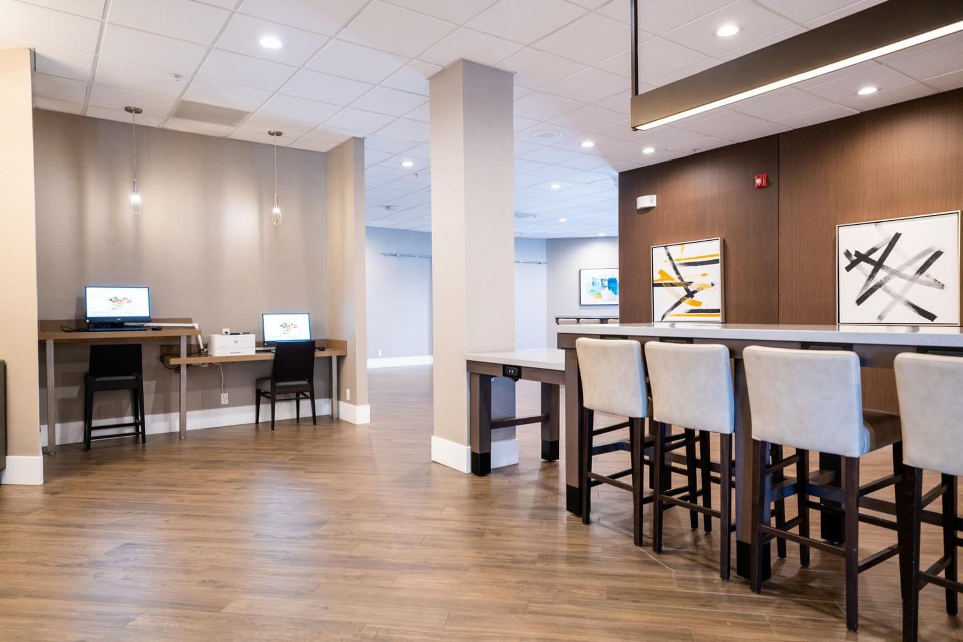 Staybridge Suites Oxnard - River Ridge by IHG interior in Oxnard, CA — gallery photo 2