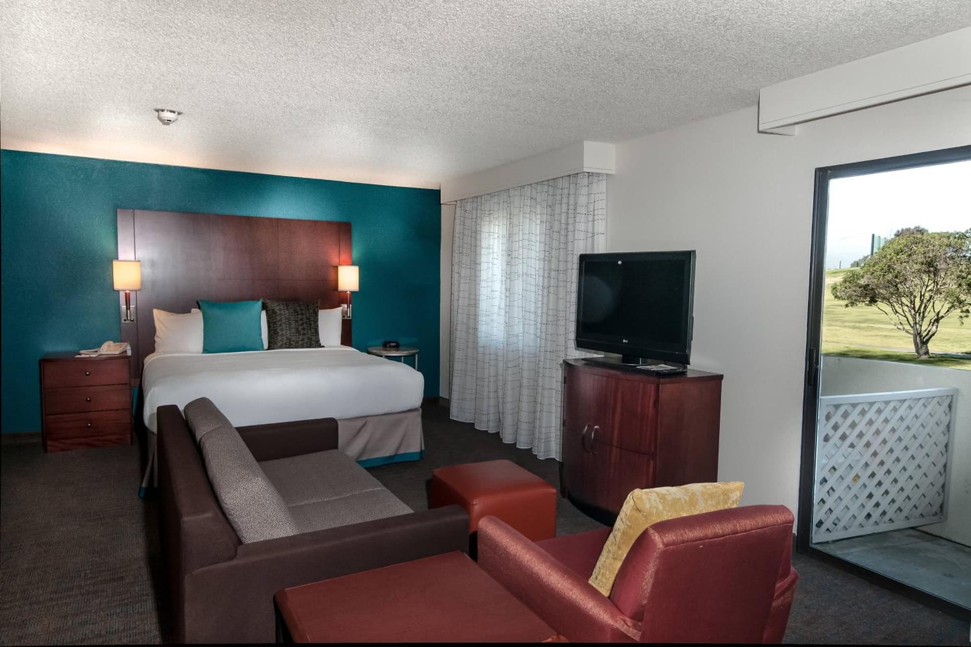 Staybridge Suites Oxnard - River Ridge by IHG gallery photo in Oxnard, CA — image 28