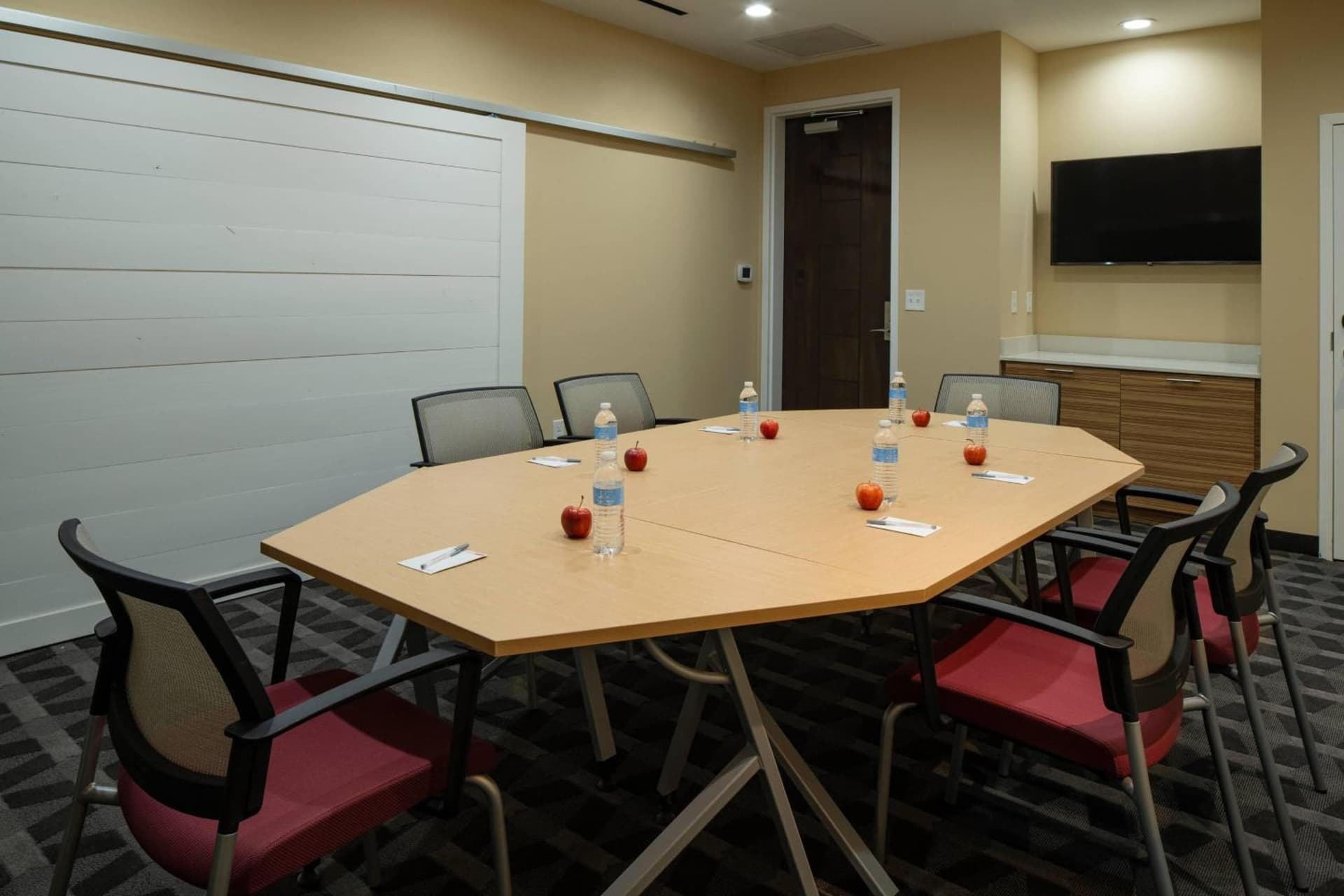 TownePlace by Marriott Suites Clarksville gallery photo in Clarksville, TN — image 11