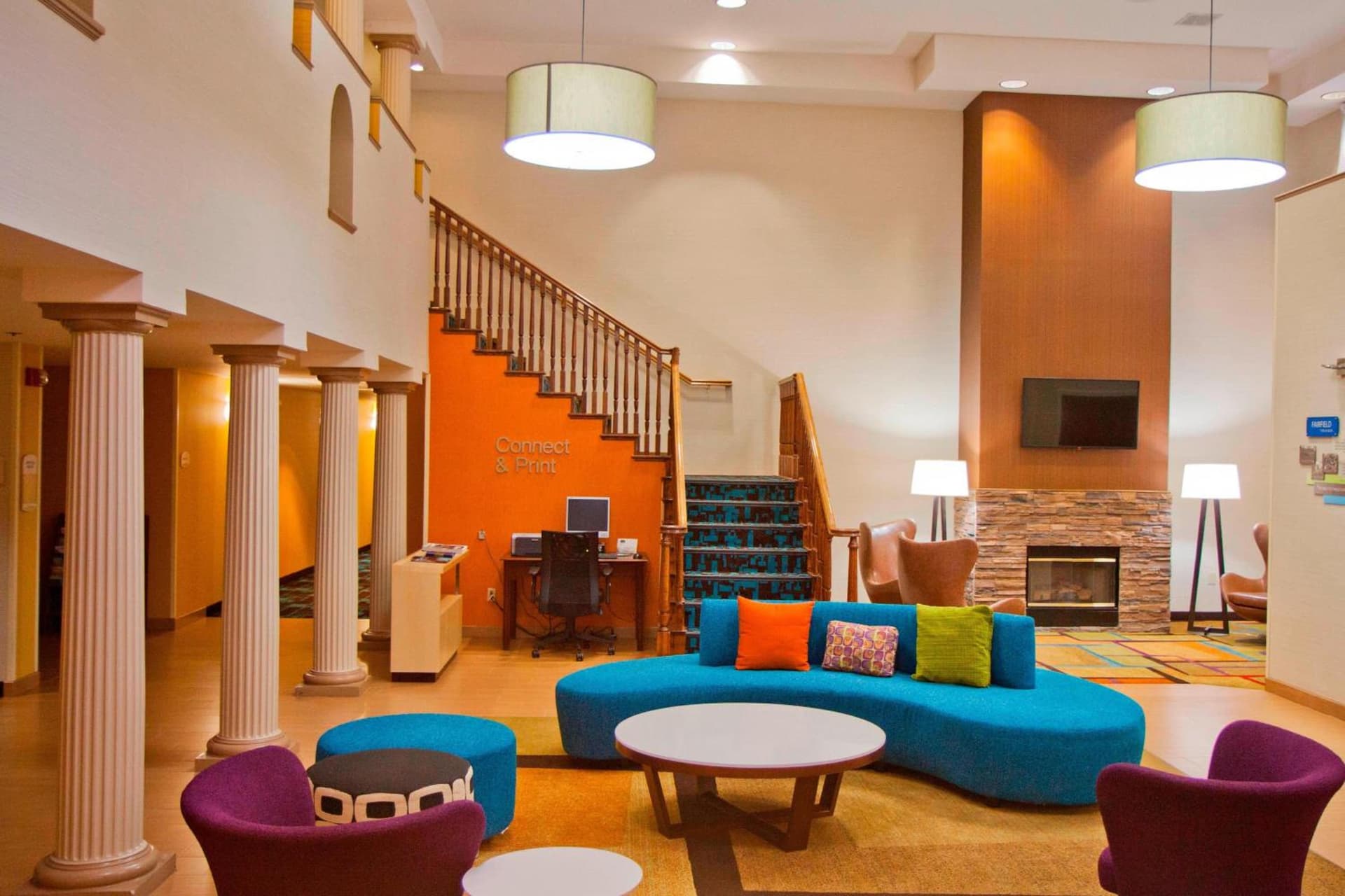 Country Inn & Suites by Radisson, Modesto-Salida interior in Modesto, CA — gallery photo 2