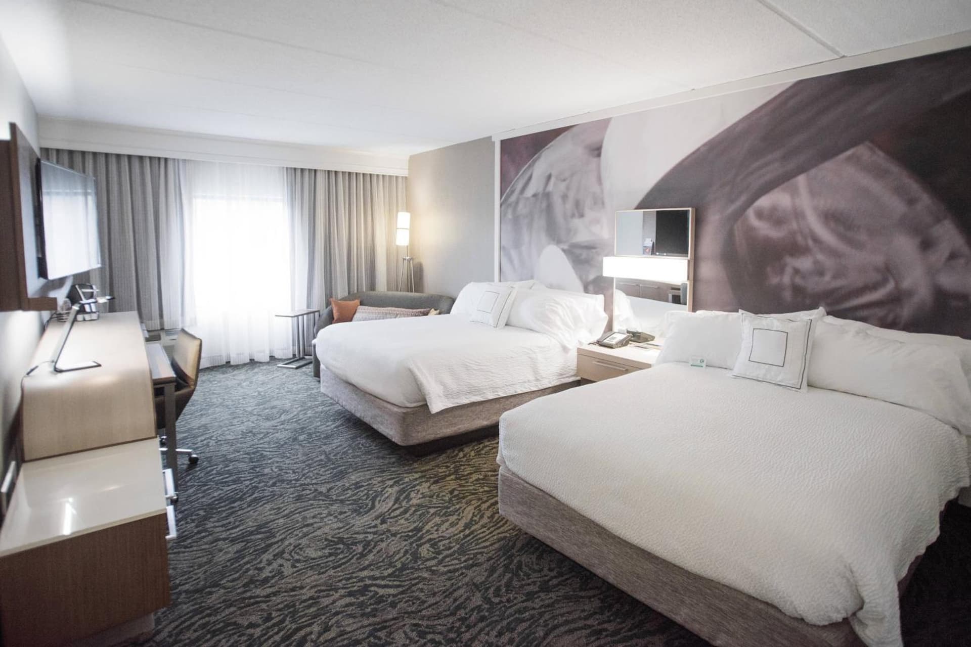 Courtyard by Marriott Hickory gallery photo in Hickory, NC — image 35