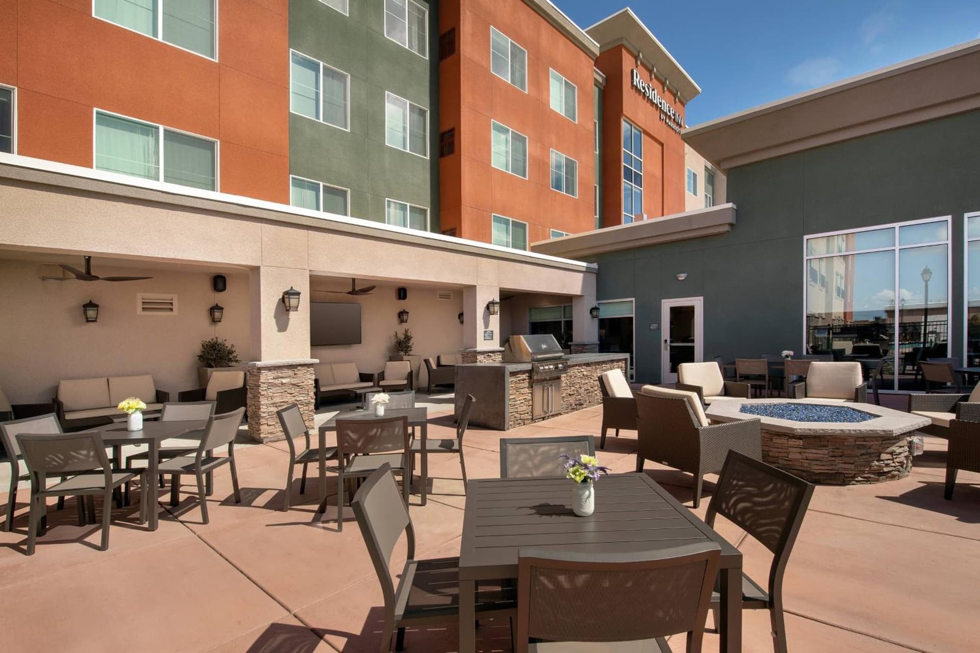 Residence Inn by Marriott Modesto North gallery photo in Modesto, CA — image 10