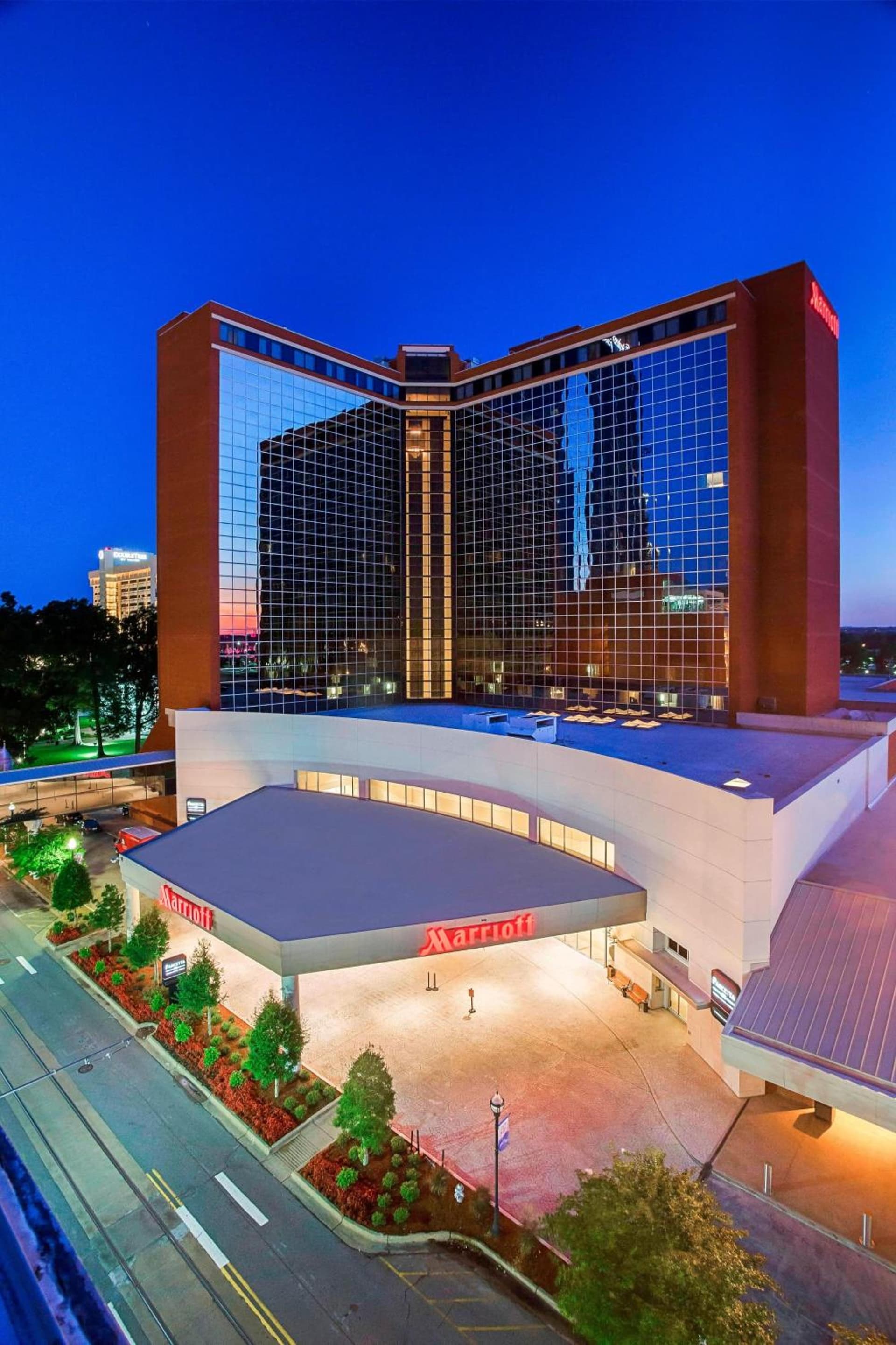 Little Rock Marriott property views in Little Rock, AR — gallery photo 3