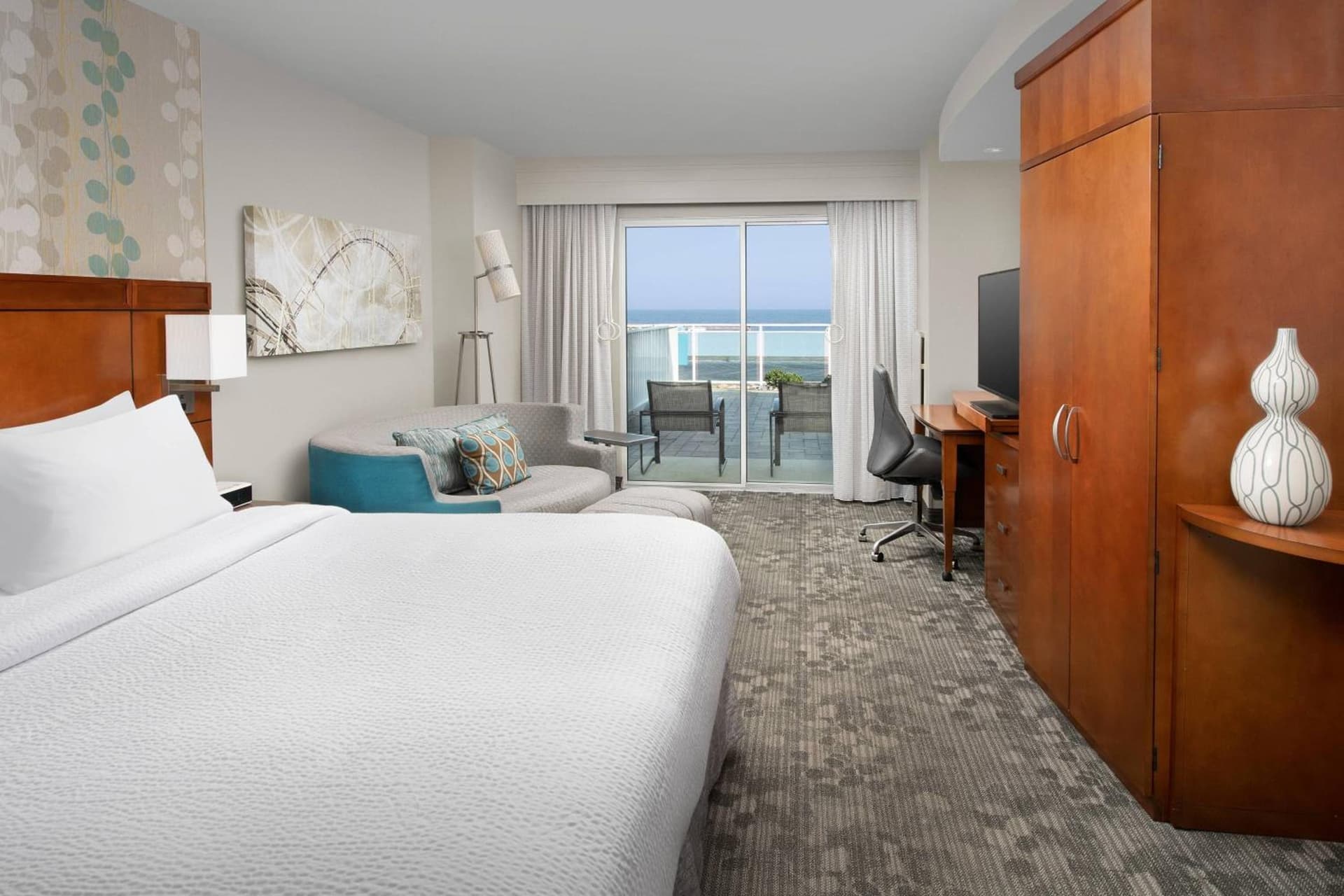 Courtyard by Marriott Ocean City Oceanfront property views in Ocean City, MD — gallery photo 3