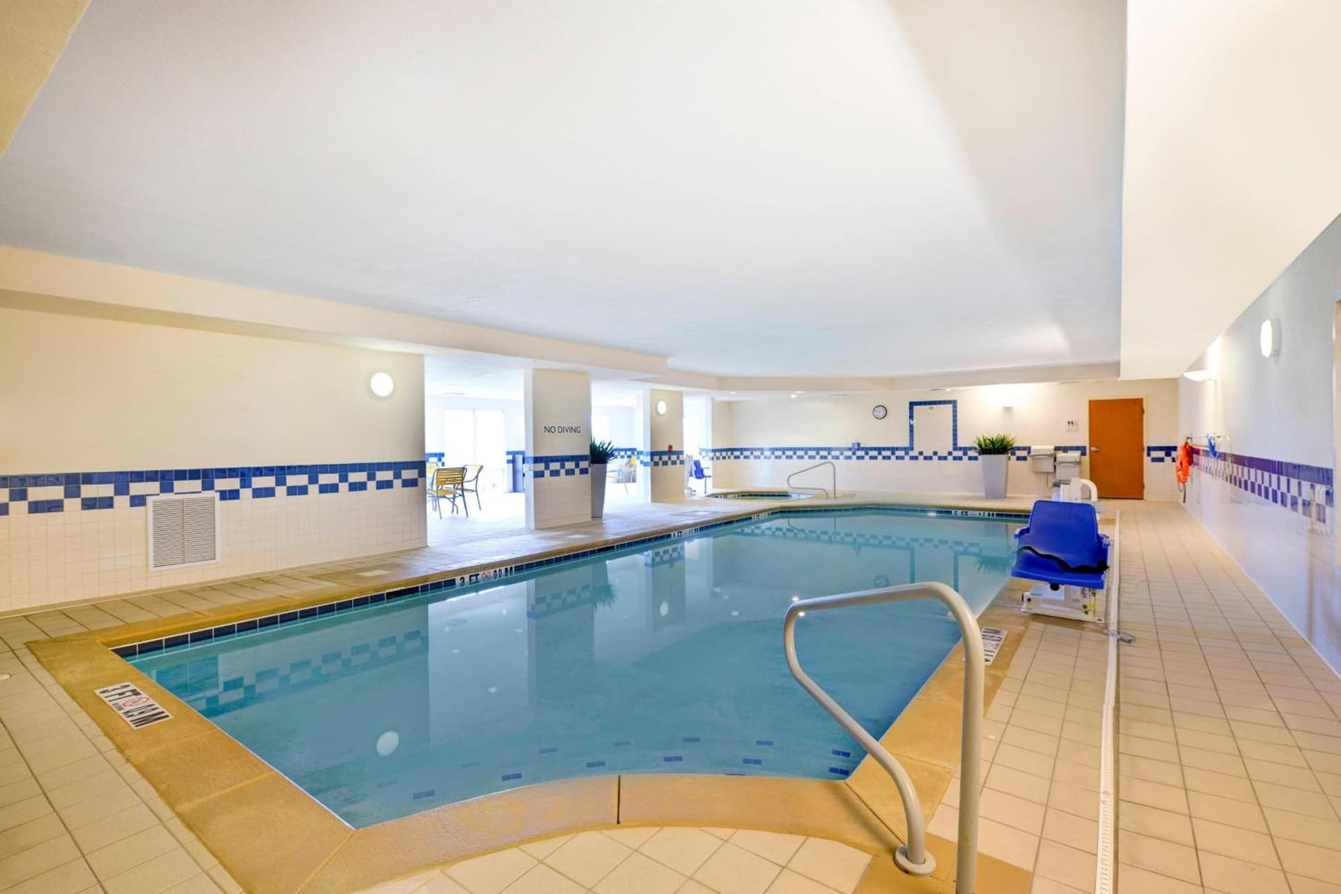 Fairfield Inn & Suites by Marriott Warner Robins gallery photo in Warner Robins, GA — image 12