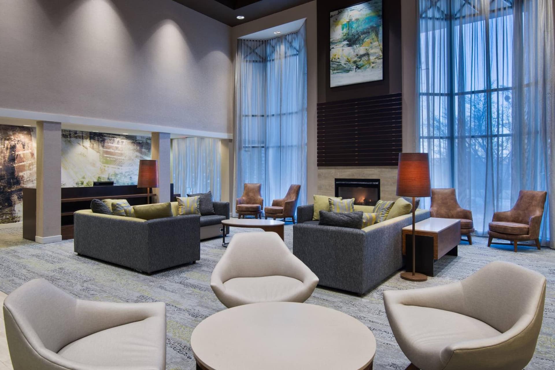 Courtyard by Marriott Springfield Airport interior in Springfield, MO — gallery photo 2