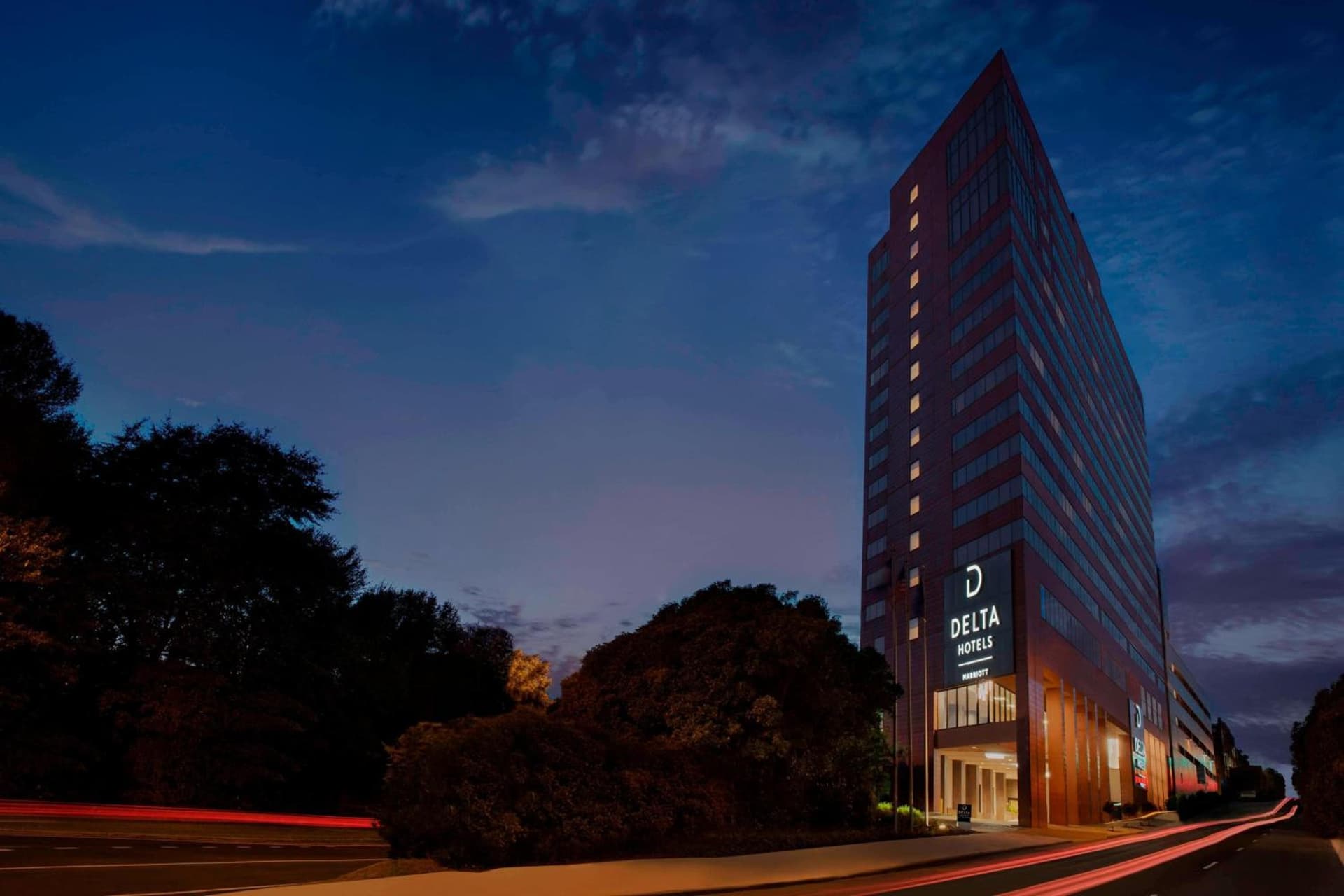 Delta Hotels by Marriott Richmond Downtown featured exterior or lobby in Richmond, VA — similar hotel