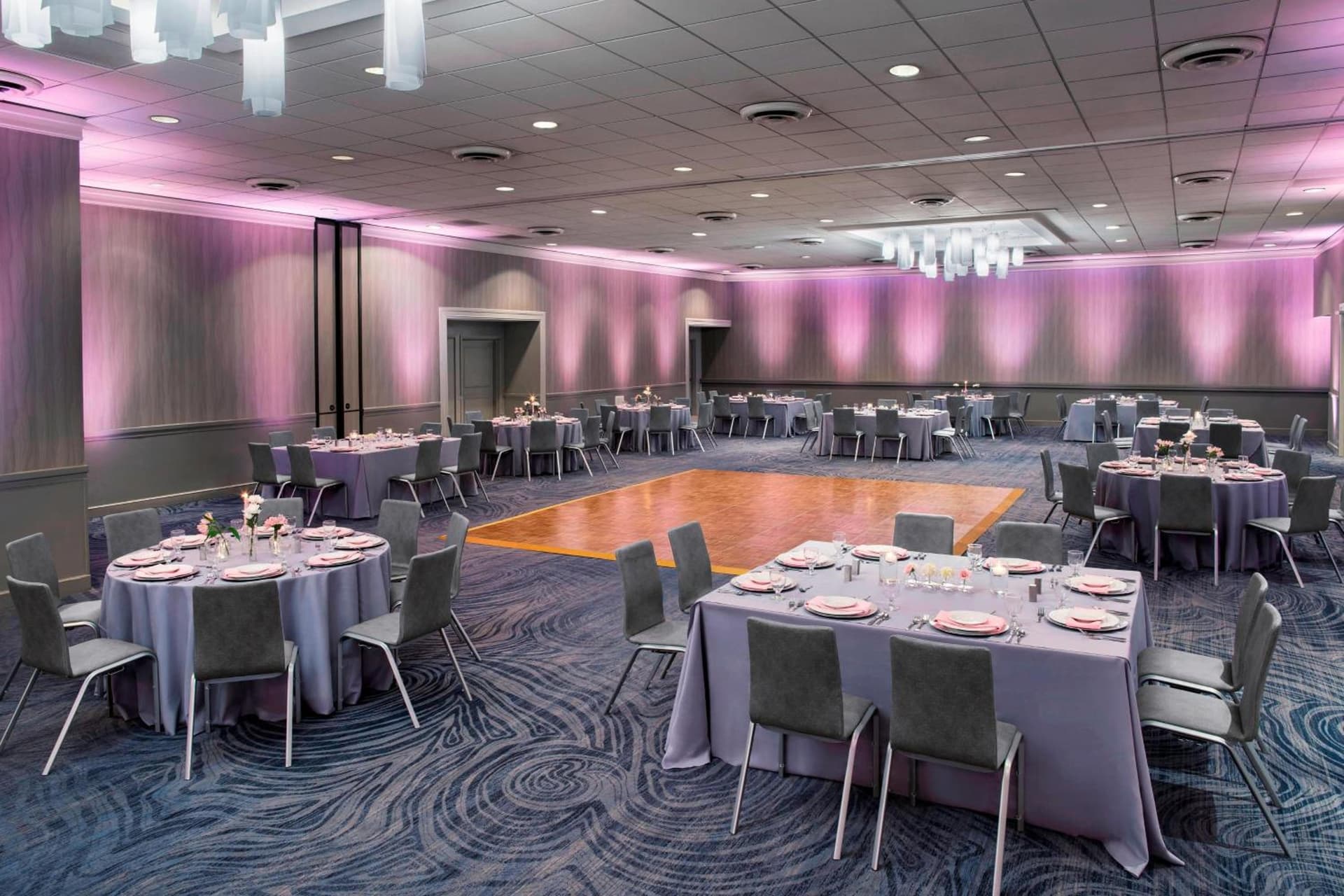 Delta Hotels by Marriott Richmond Downtown gallery photo in Richmond, VA — image 16