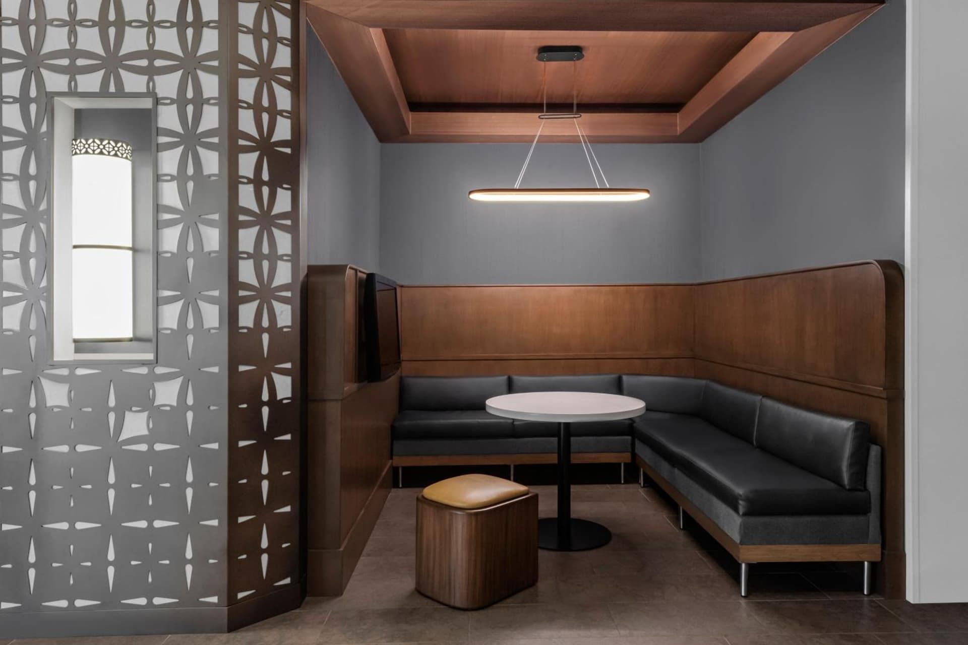 Courtyard by Marriott San Diego Miramar interior in San Diego, CA — gallery photo 2