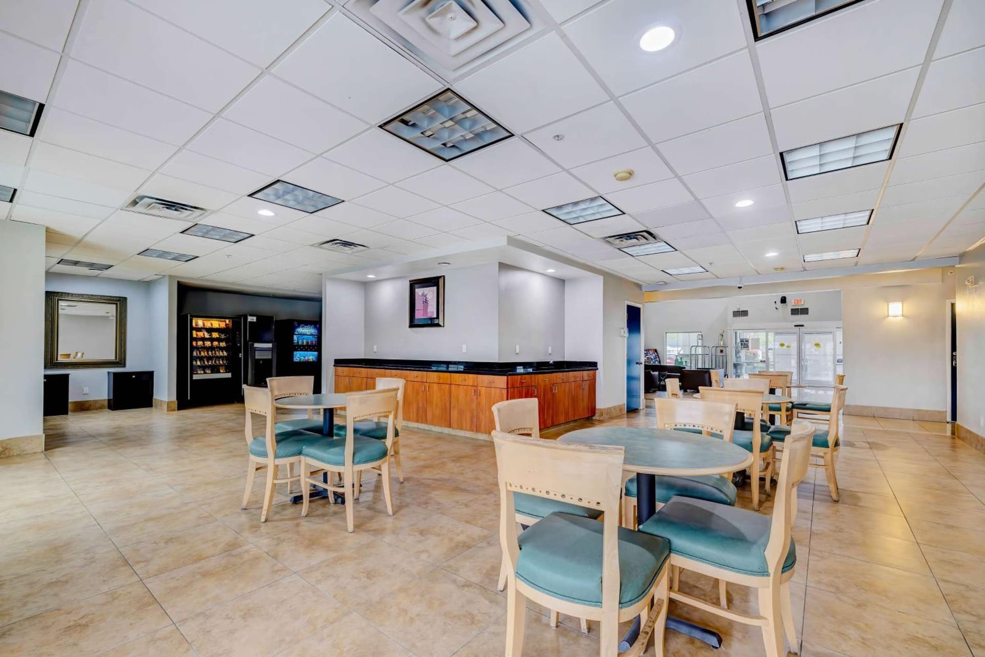 Motel 6-Mesquite, TX - Balch Springs gallery photo in Balch Springs, TX — image 10