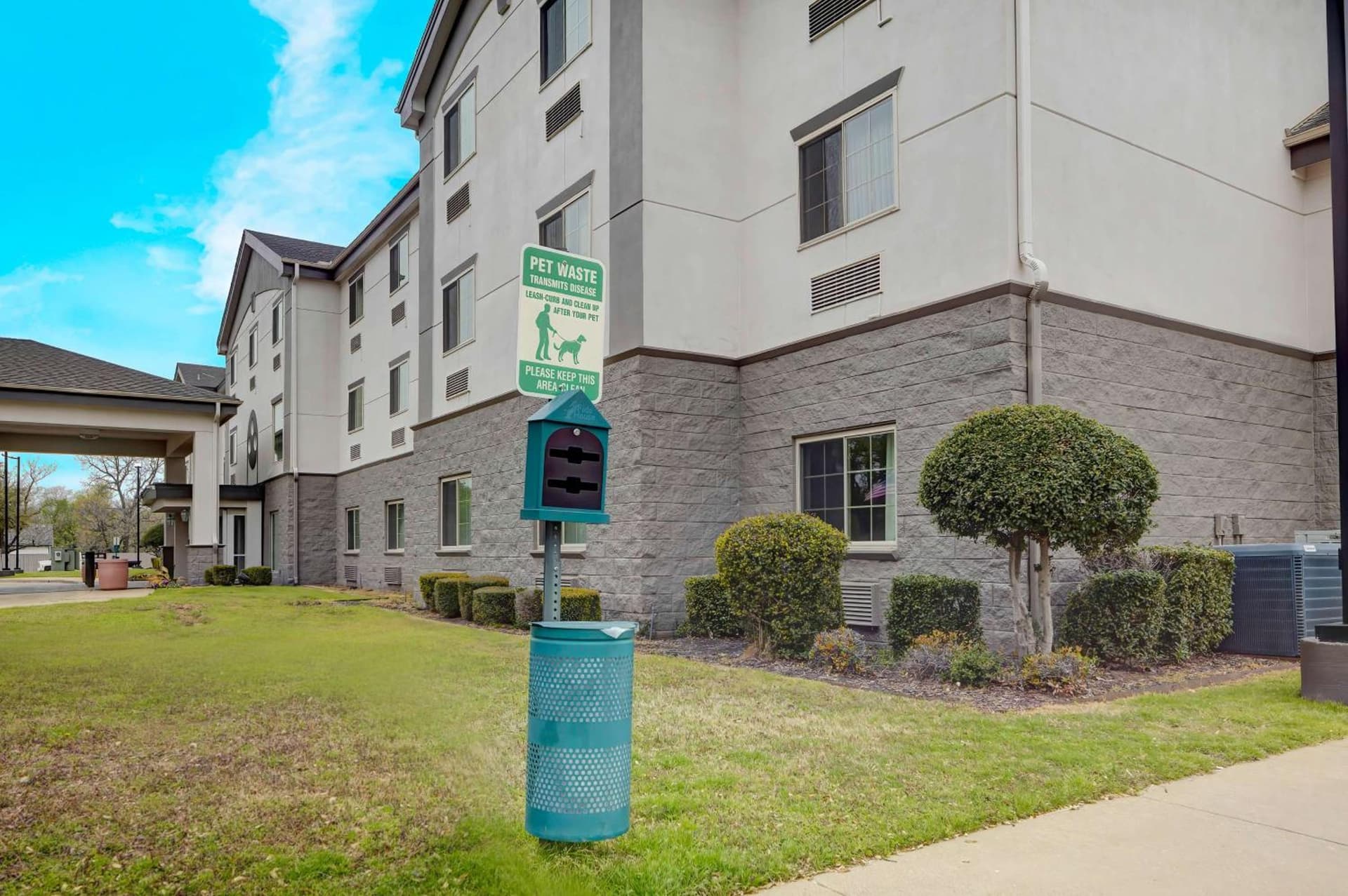 Motel 6-Mesquite, TX - Balch Springs gallery photo in Balch Springs, TX — image 5