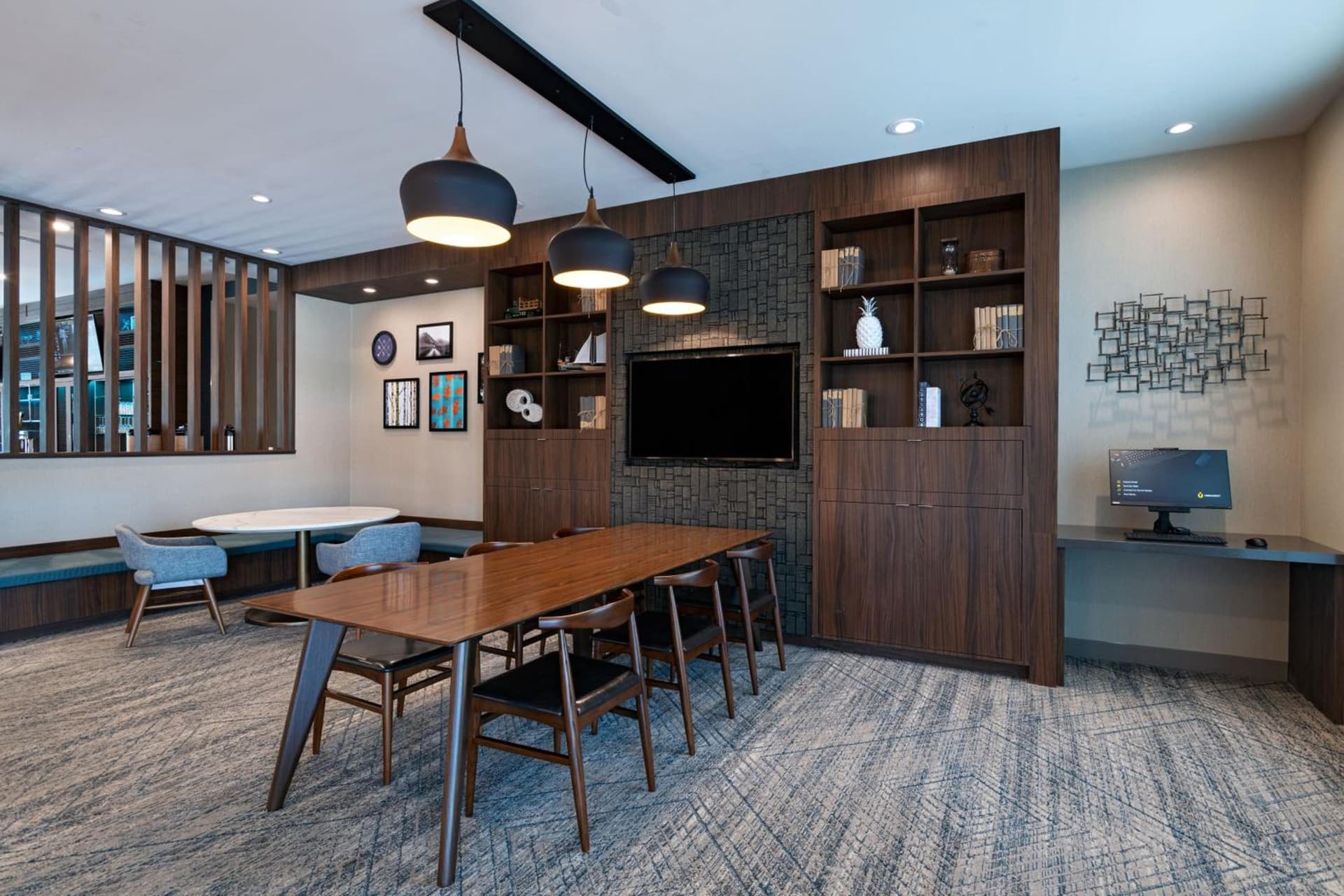 Four Points by Sheraton Fort Worth North property views in Fort Worth, TX — gallery photo 3
