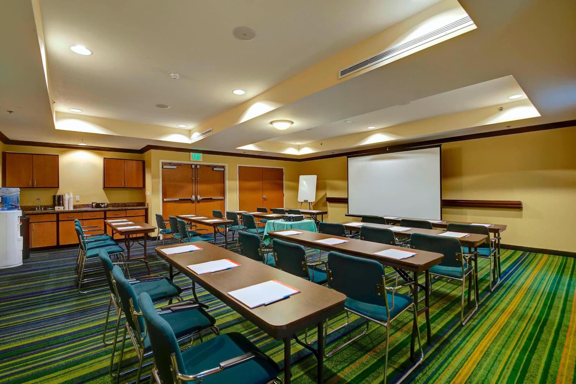 Fairfield by Marriott Inn & Suites Worcester Auburn gallery photo in Auburn — image 10