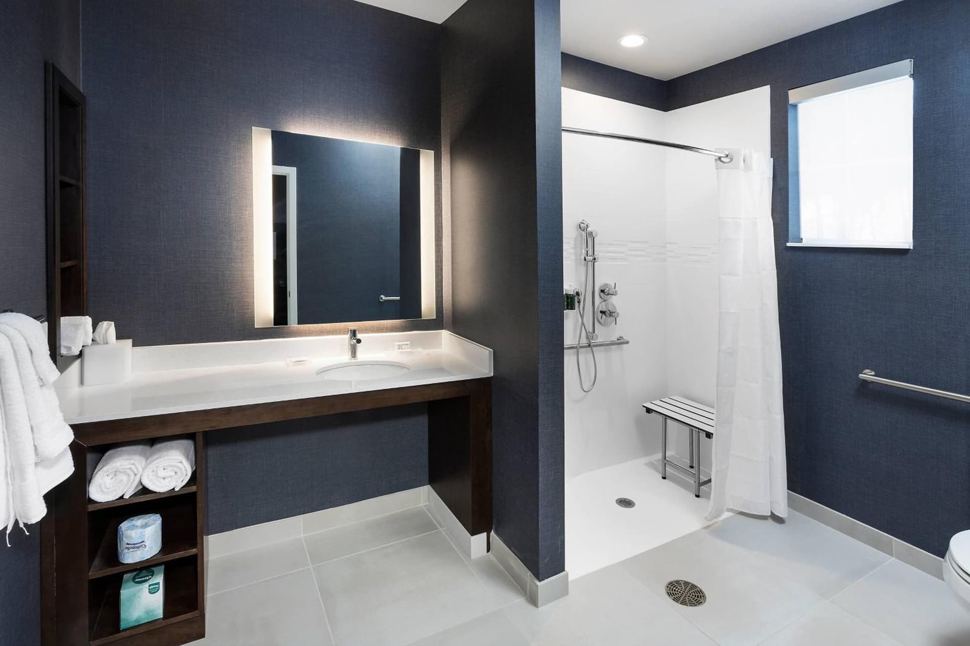 Residence Inn by Marriott Milwaukee Brookfield gallery photo in Brookfield, WI — image 8