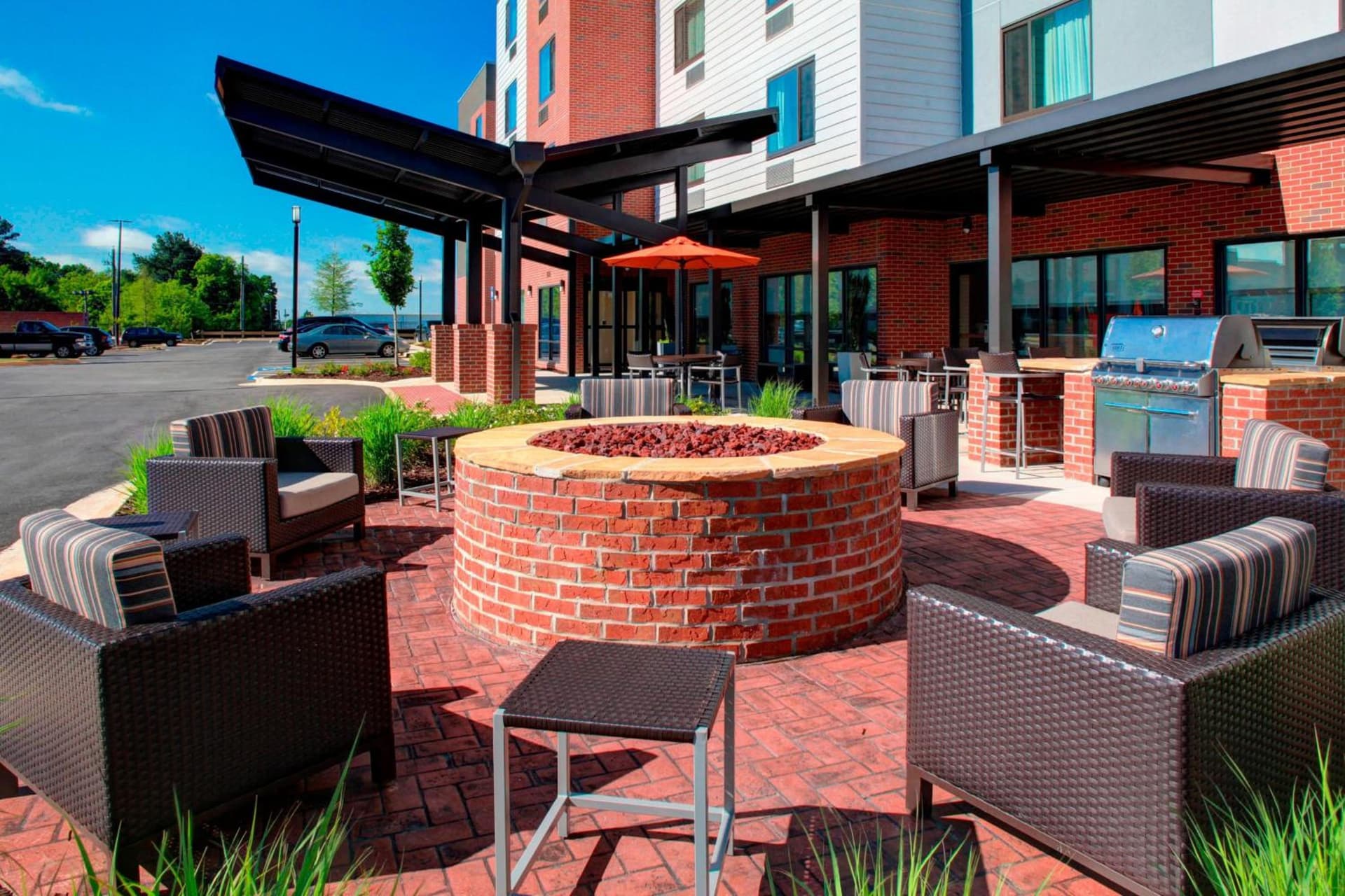 TownePlace Suites by Marriott Macon Mercer University interior in Macon, GA — gallery photo 2
