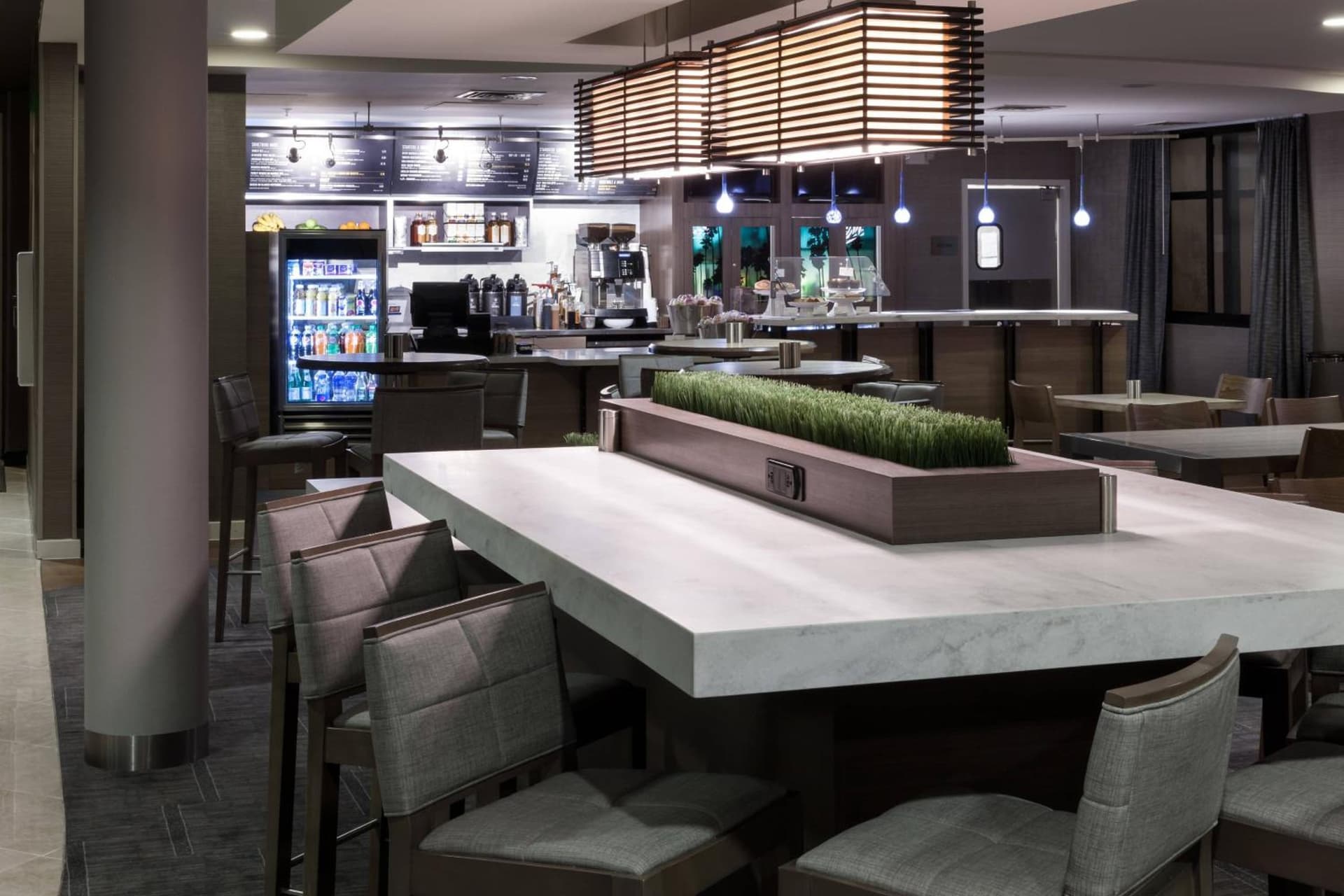 Courtyard by Marriott Santa Clarita Valencia gallery photo in Valencia, CA — image 14