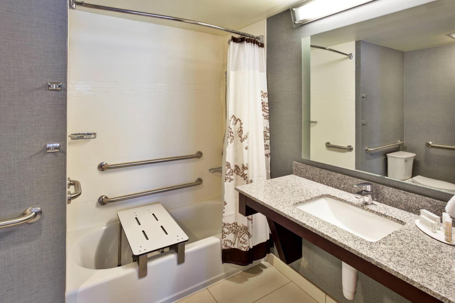 Residence Inn by Marriott Chicago Wilmette/Skokie property views in Wilmette, IL — gallery photo 3