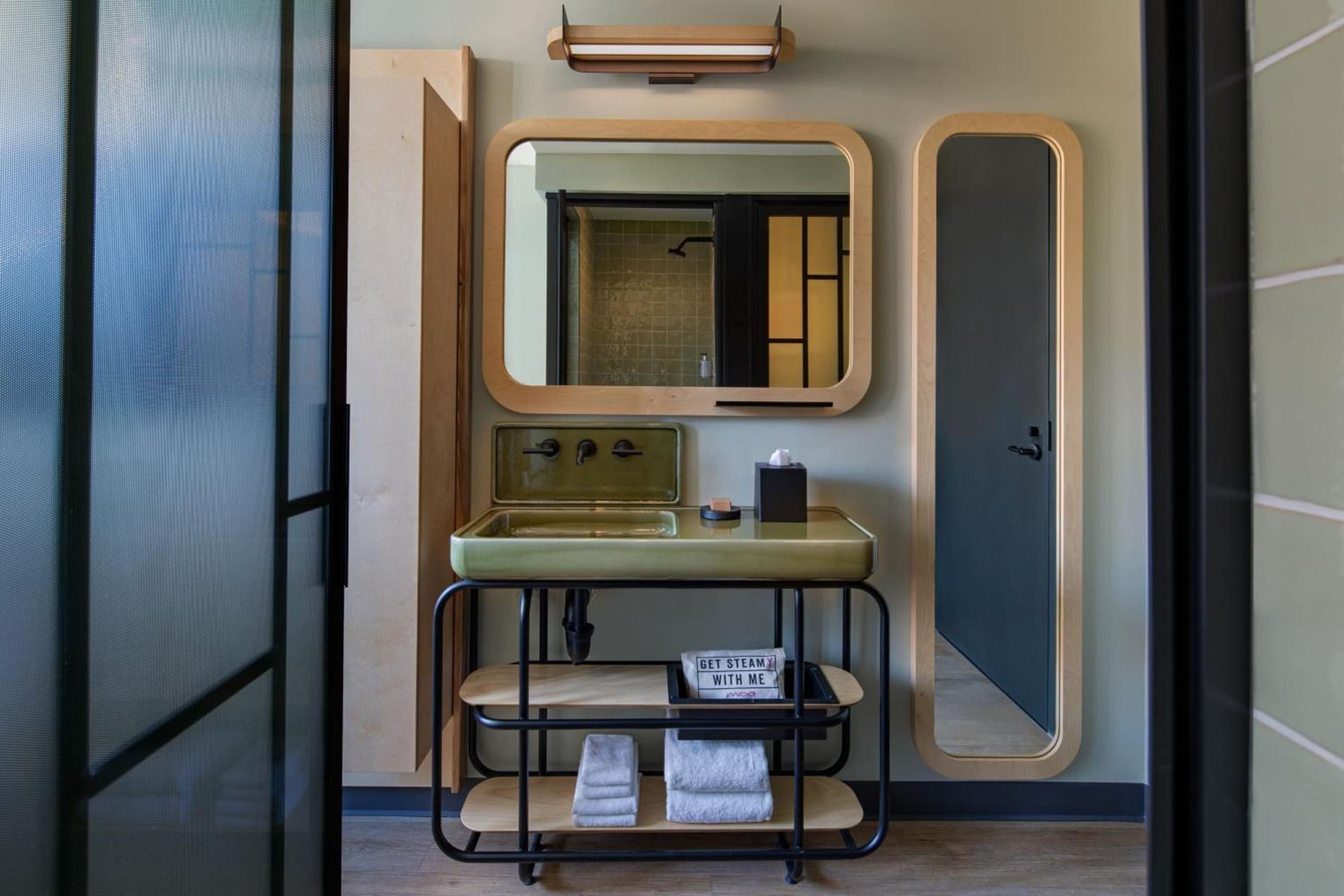 Moxy Brooklyn Williamsburg gallery photo in Brooklyn, NY — image 16