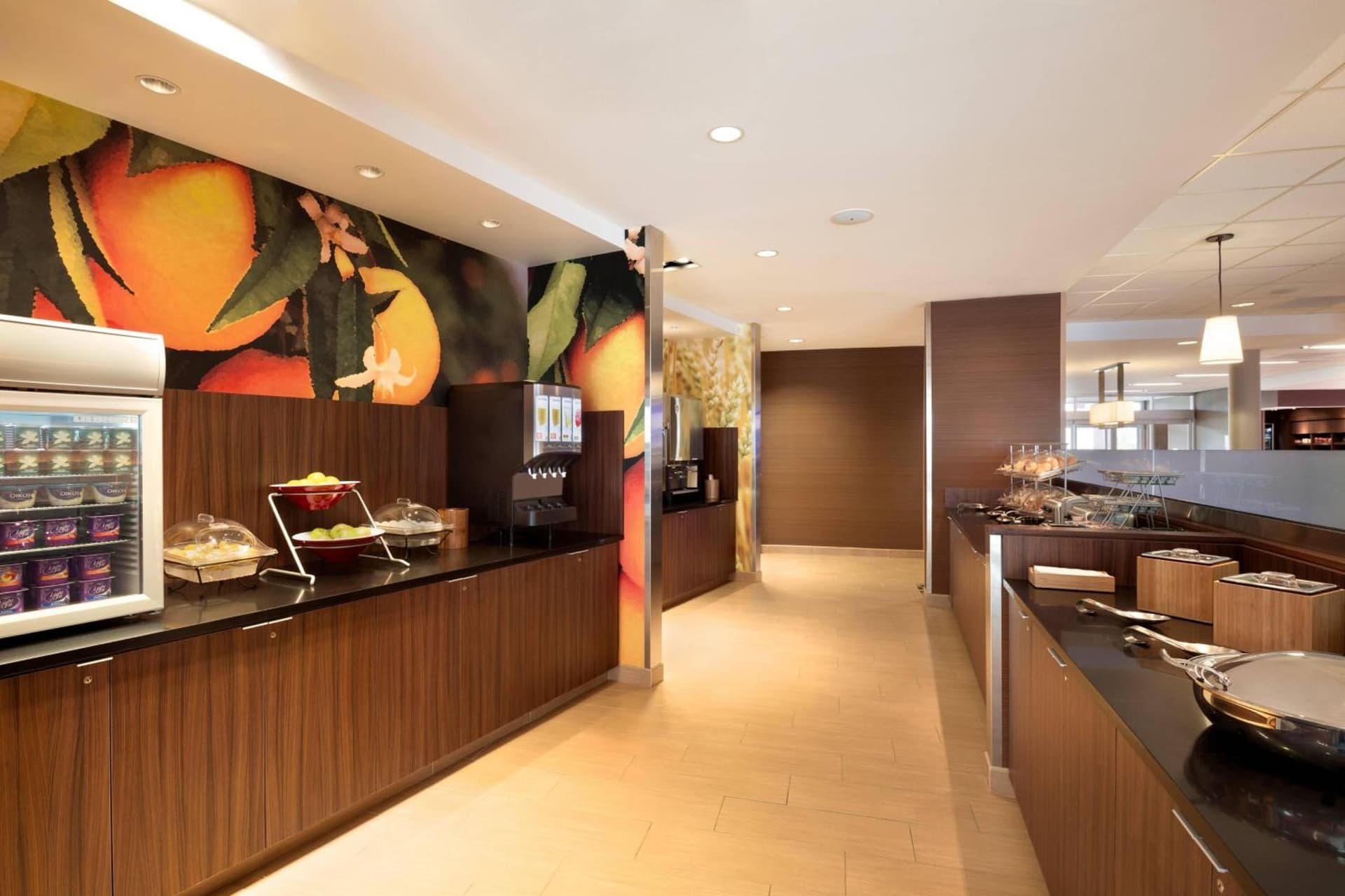 Fairfield Inn & Suites by Marriott Lancaster East at The Outlets interior in Lancaster, PA — gallery photo 2