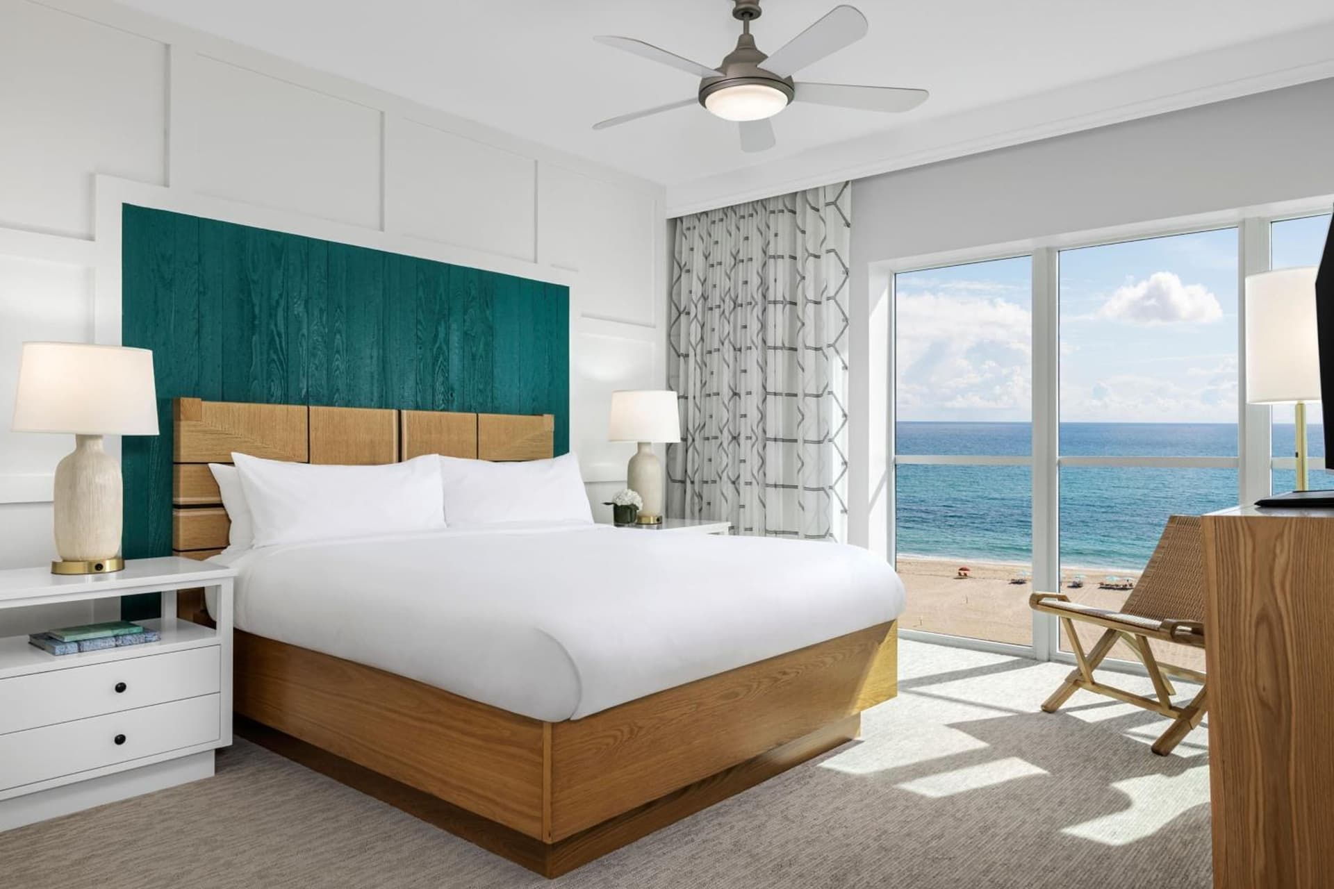 Marriott's Oceana Palms gallery photo in Palm Beach Shores, FL — image 4
