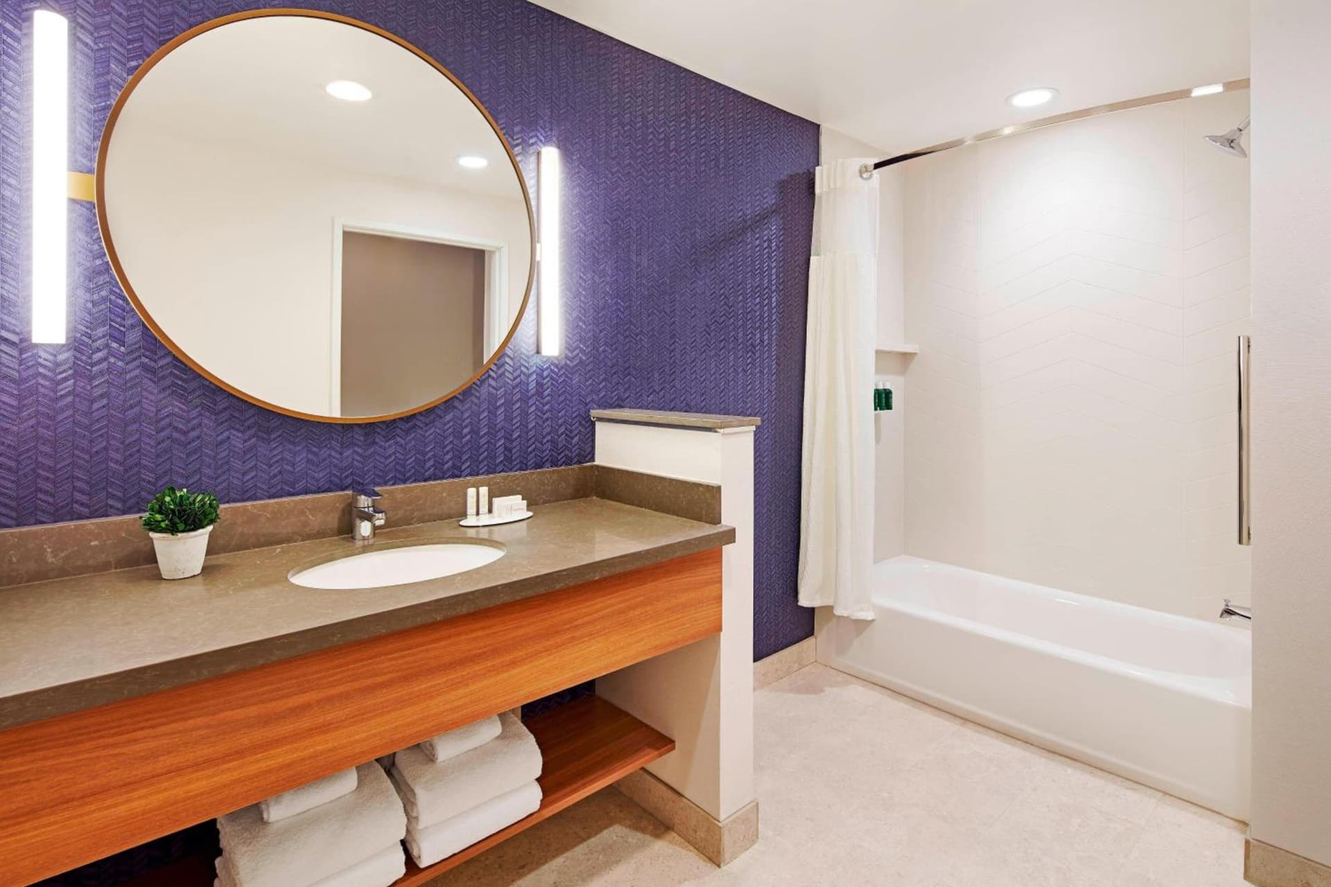 Fairfield by Marriott Inn & Suites Indio Coachella Valley gallery photo in Indio, CA — image 20