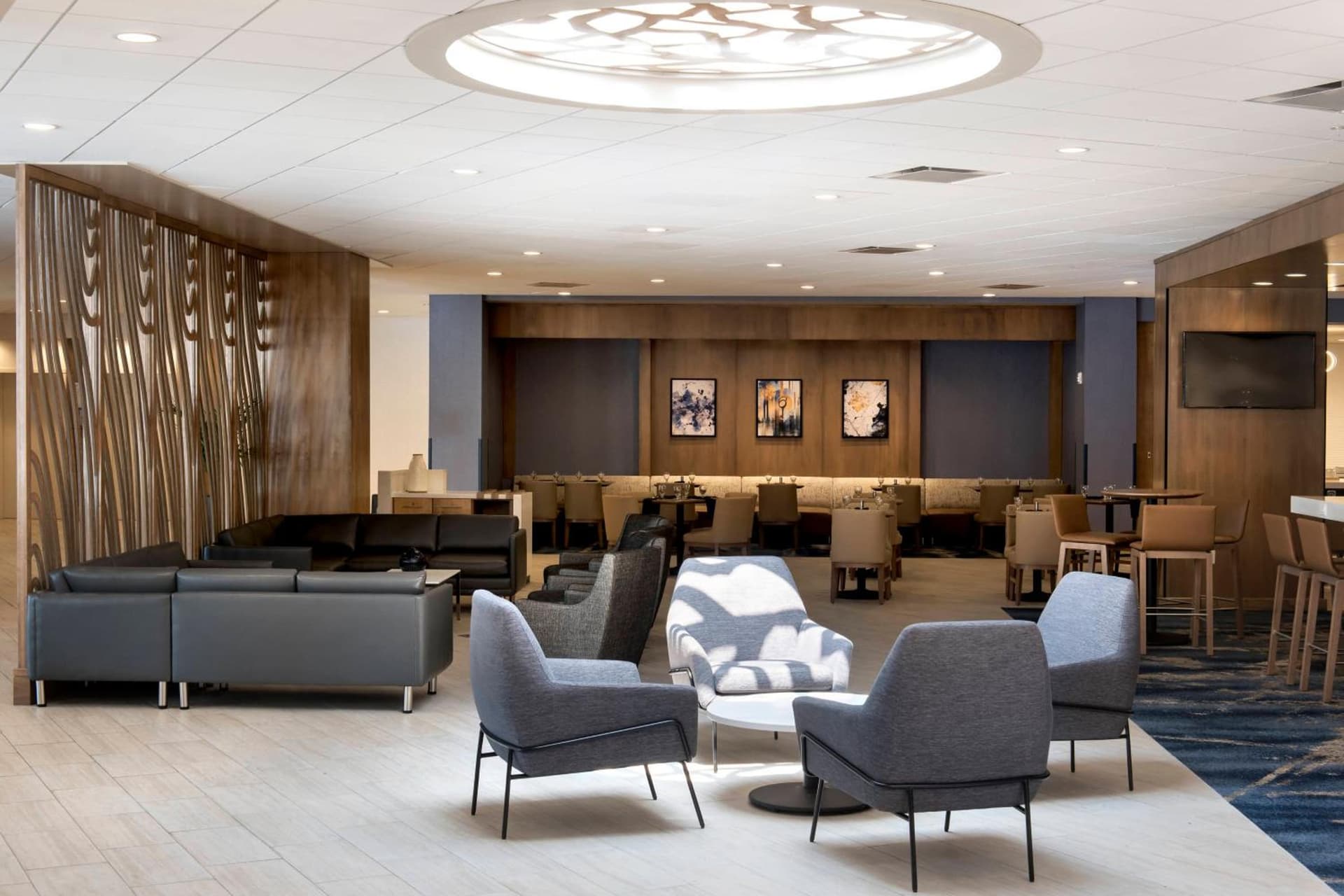 Delta Hotels by Marriott Utica gallery photo in Utica, NY — image 8
