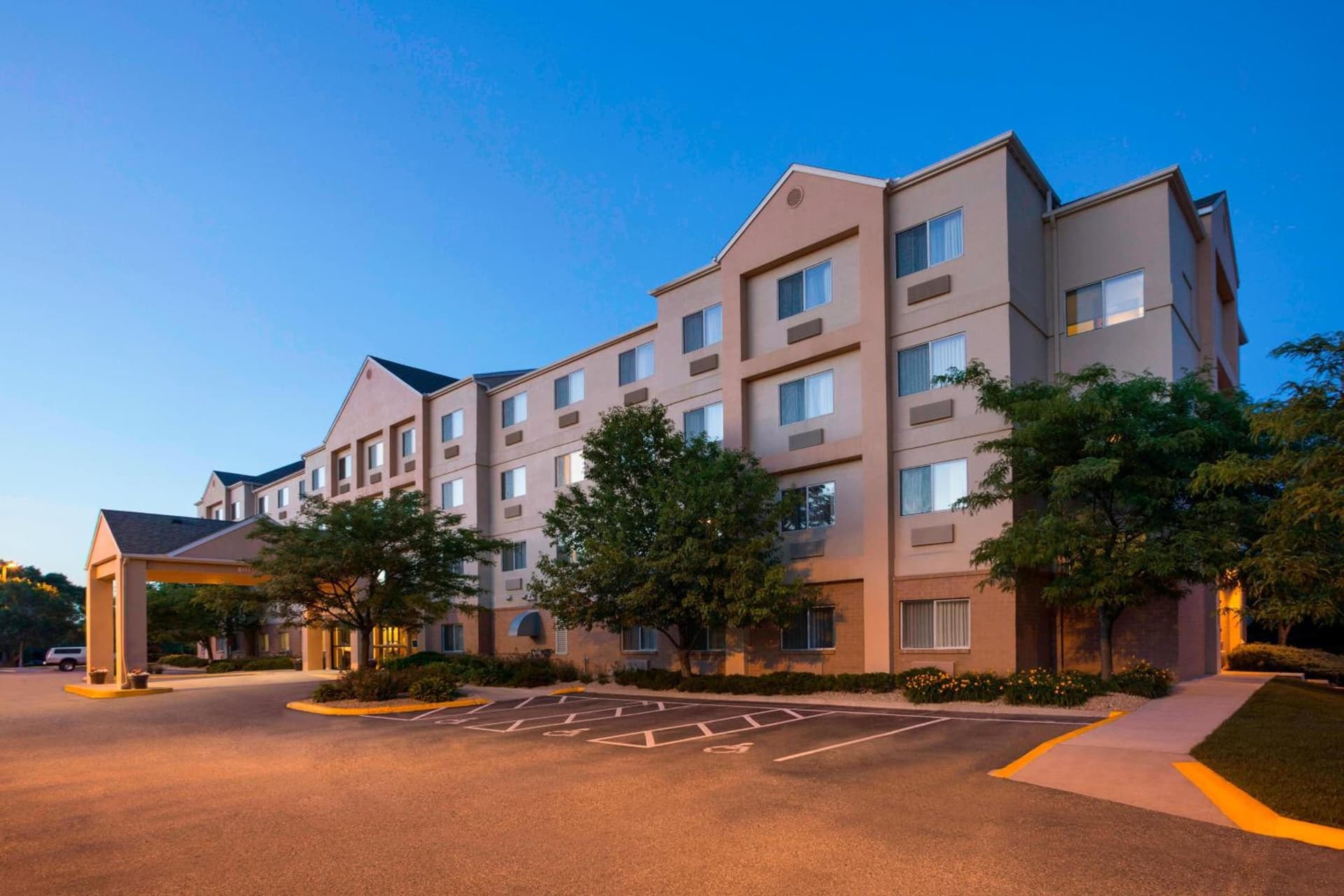Fairfield Inn & Suites Minneapolis-St. Paul Airport featured exterior or lobby in Mendota Heights, MN — similar hotel
